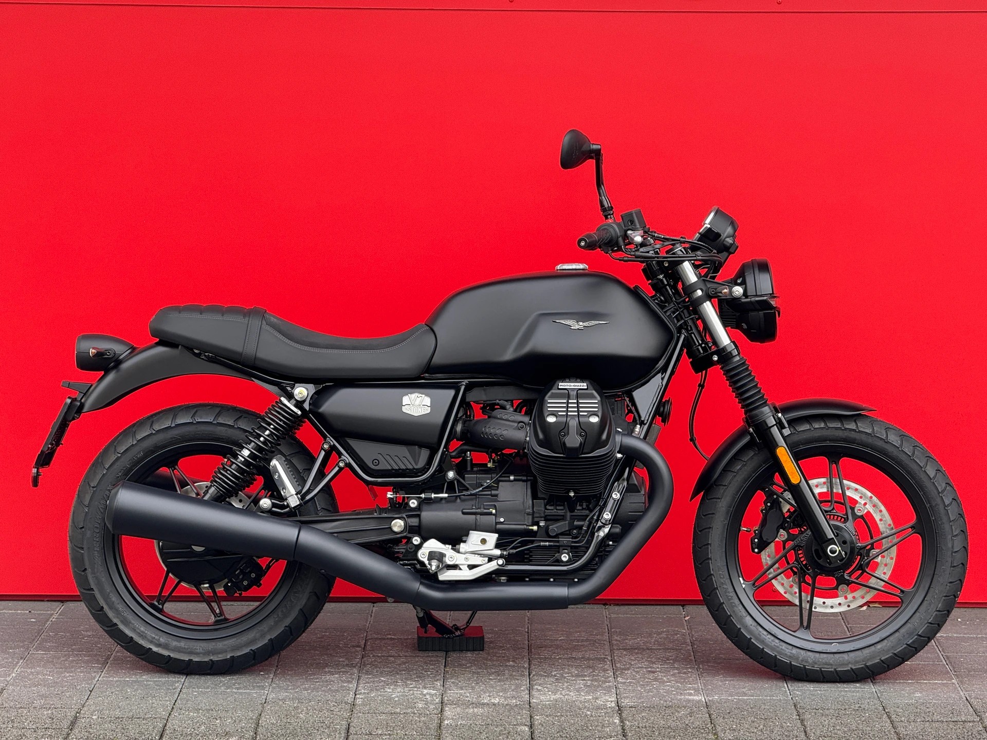 MOTO GUZZI V7 IV 850 Stone (35kW) "COLORE INDIVIDUALE" - 7