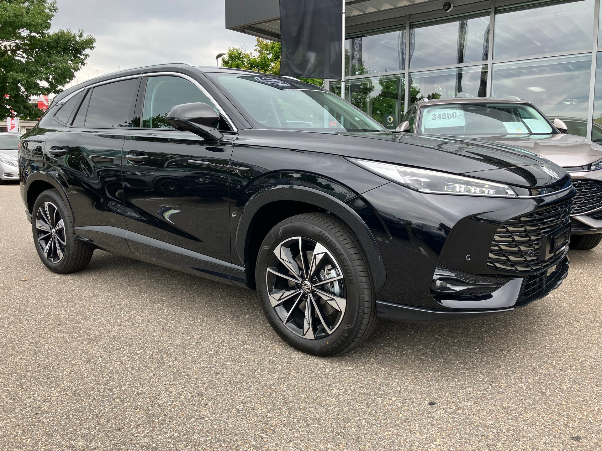 MG HS 1.5 T Hybrid+ Luxury - 3