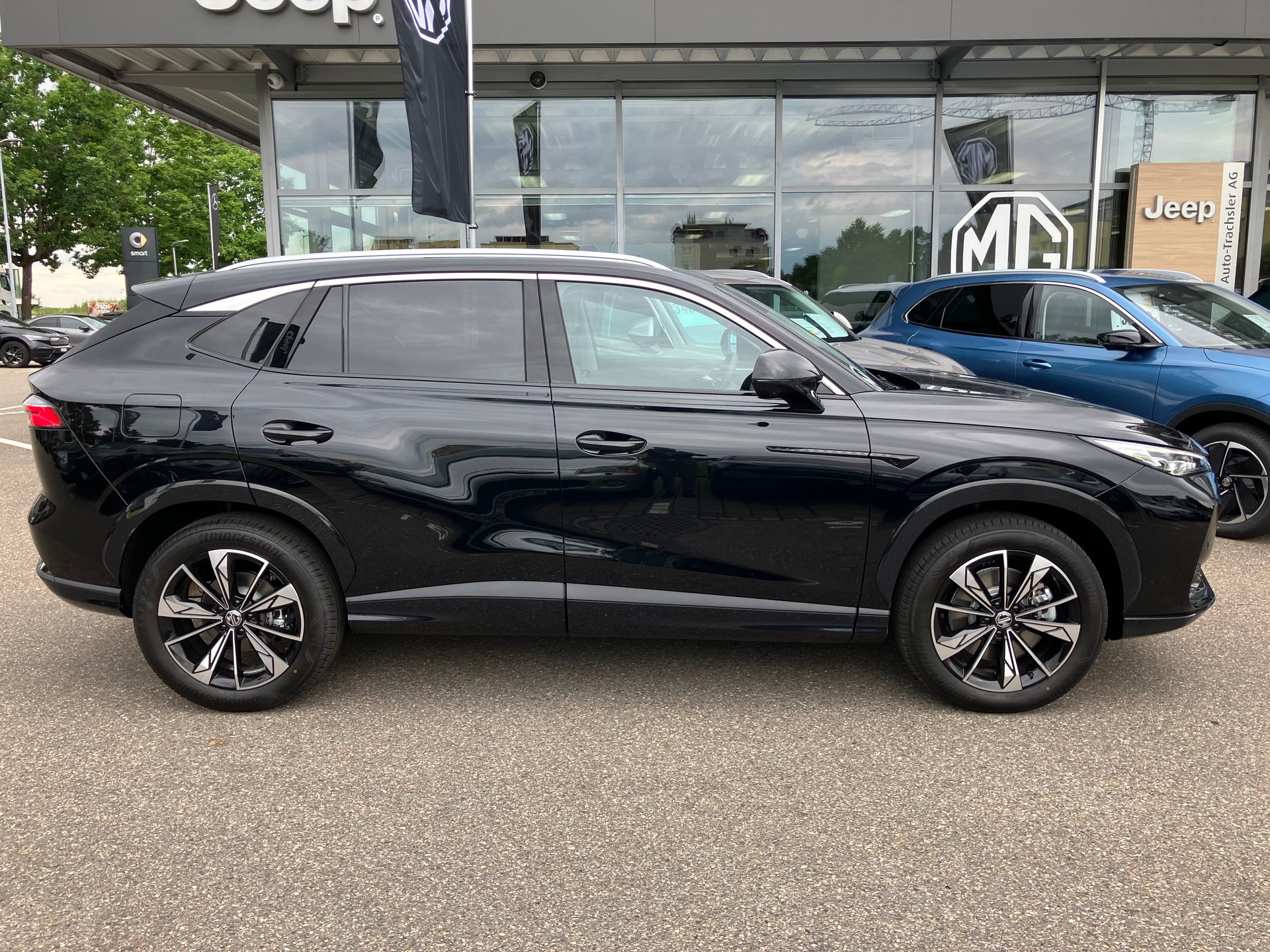 MG HS 1.5 T Hybrid+ Luxury