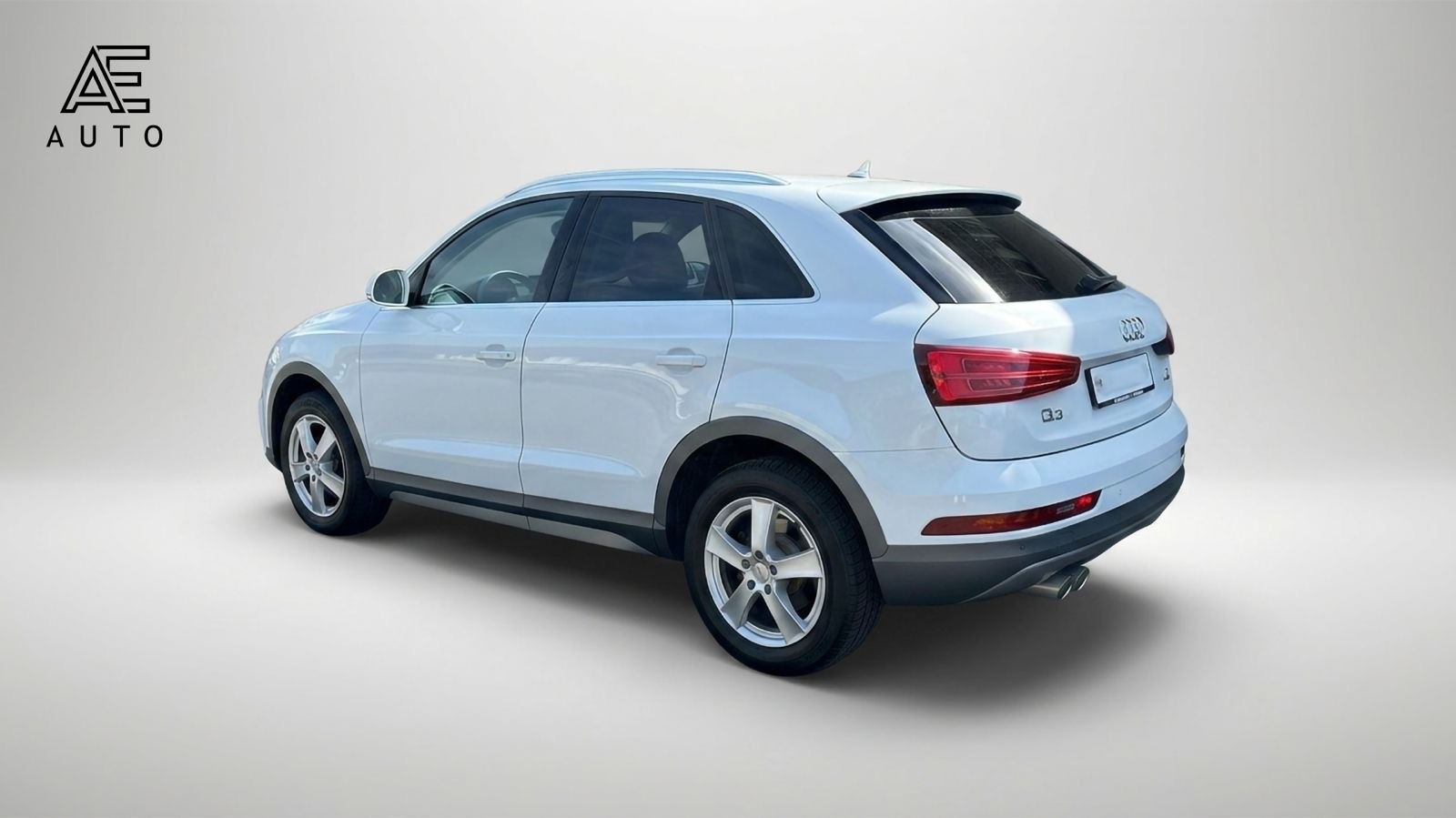 AUDI Q3 2.0 TDI quattro S-tronic - 5