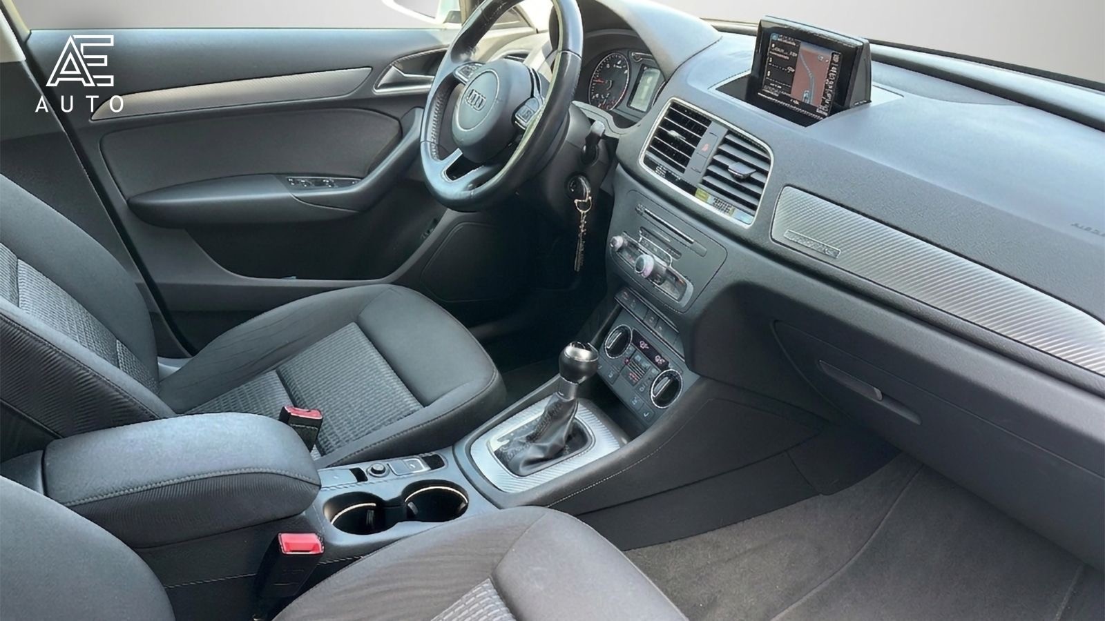 AUDI Q3 2.0 TDI quattro S-tronic - 11