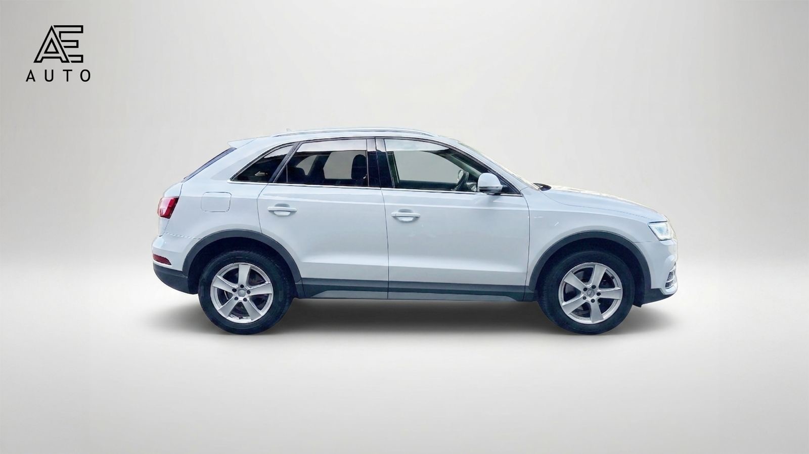 AUDI Q3 2.0 TDI quattro S-tronic - 8