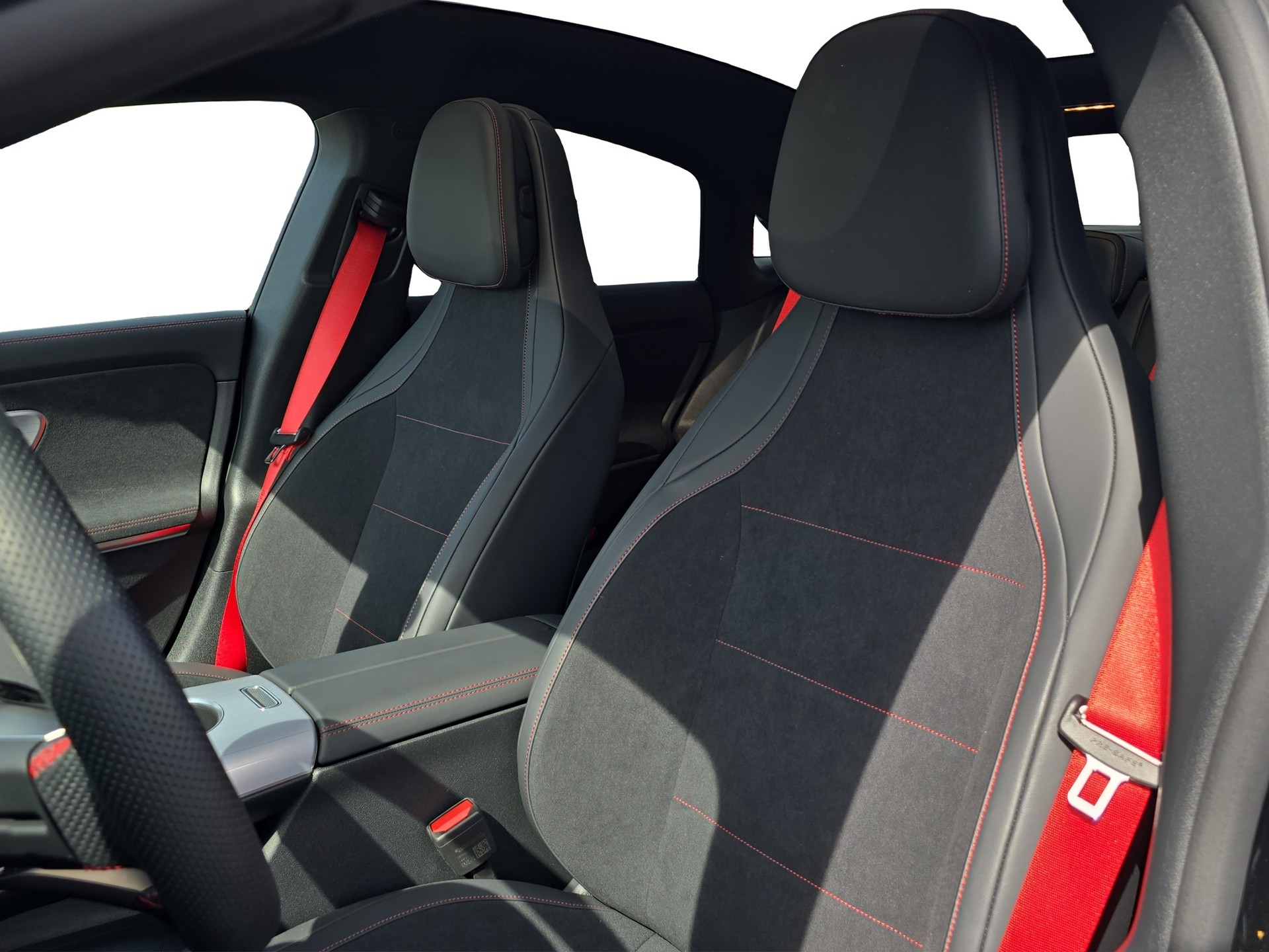 MERCEDES-BENZ CLA 350 4 Matic 85 kWh EQ - 8