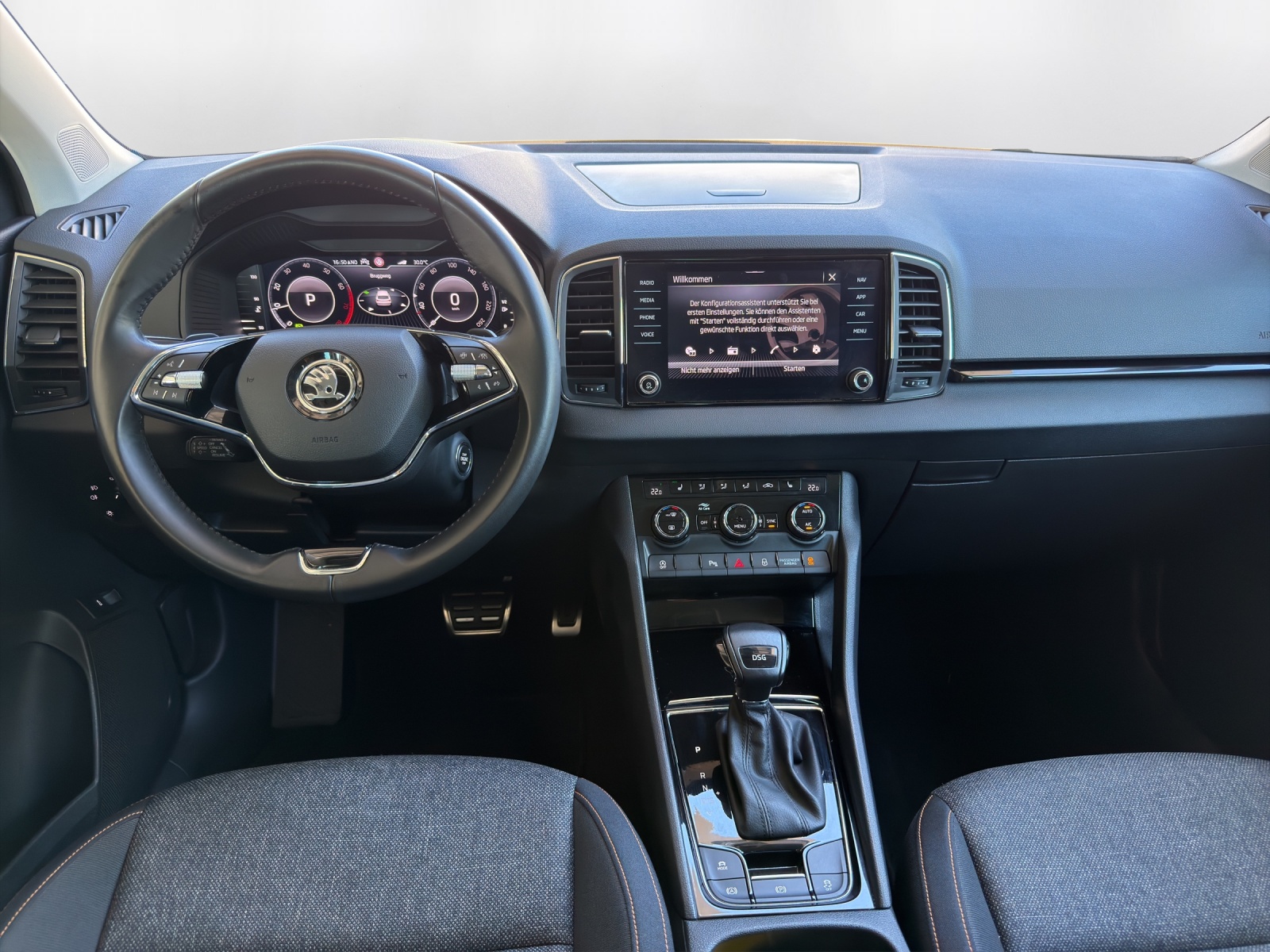 SKODA Karoq 1.5 TSI ACT Clever DSG - 7