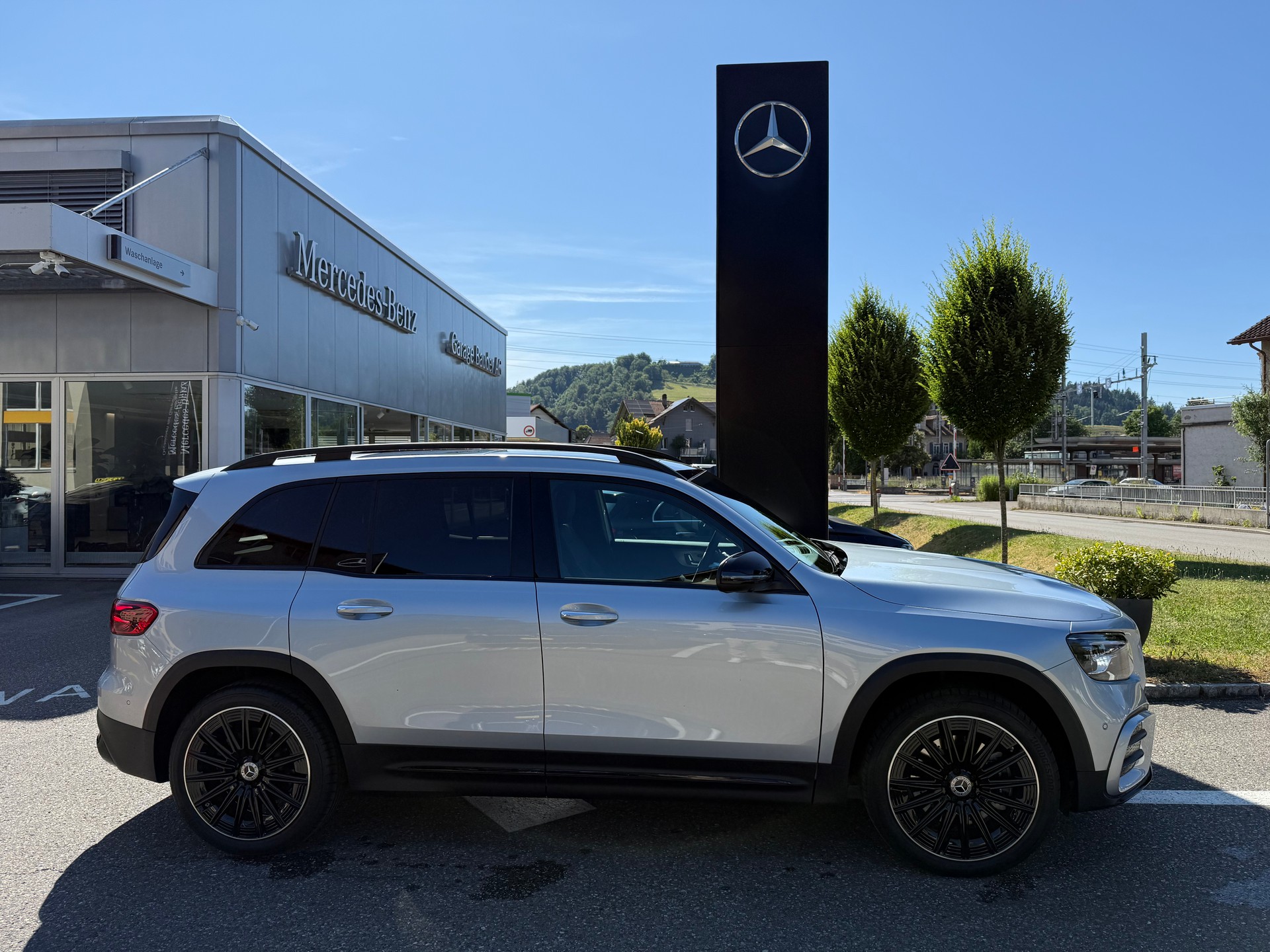 MERCEDES-BENZ GLB 220 4Matic 8G-Tronic - 10