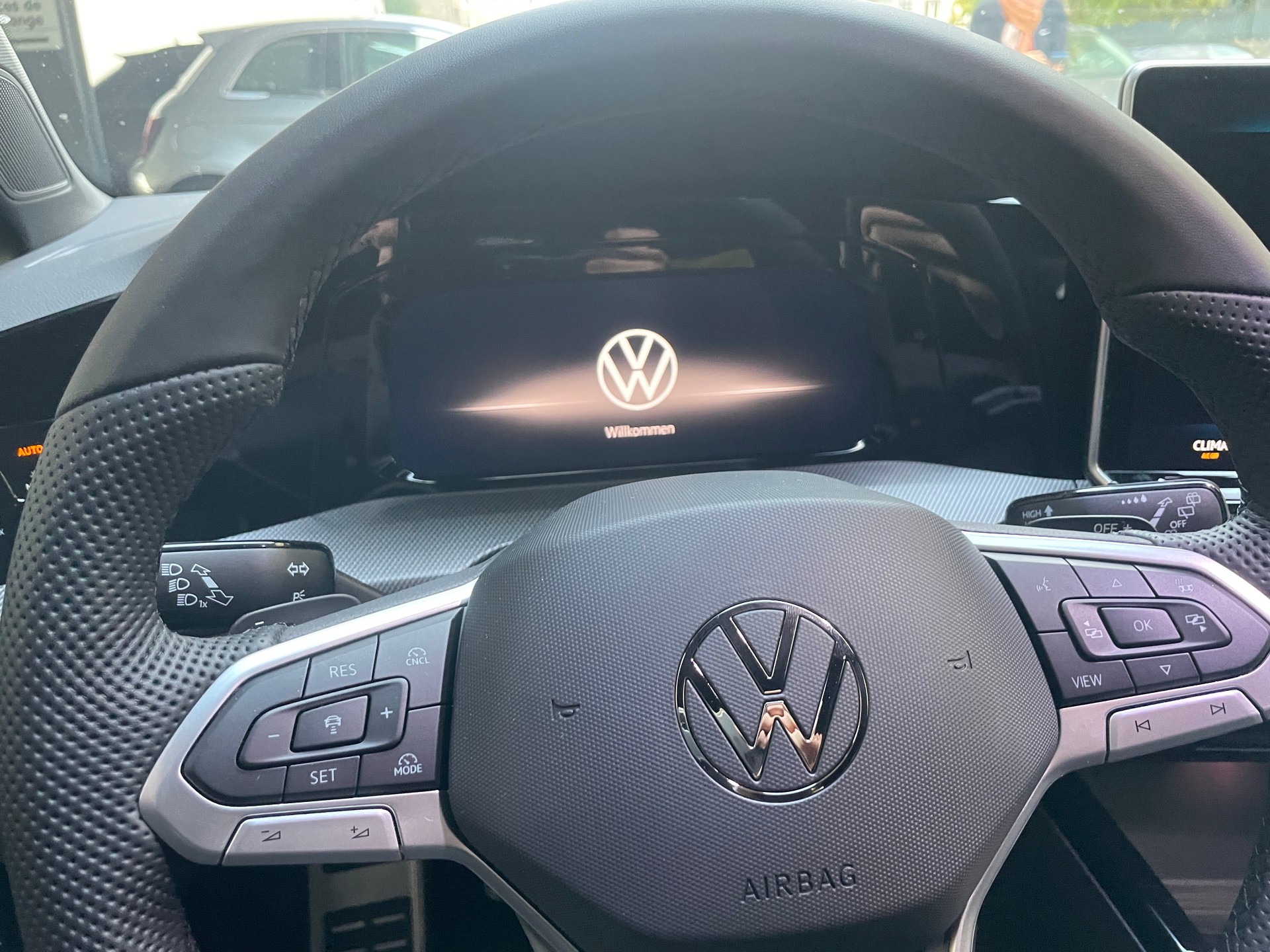 VW Golf 1.5 e TSI R-Line DSG - 7