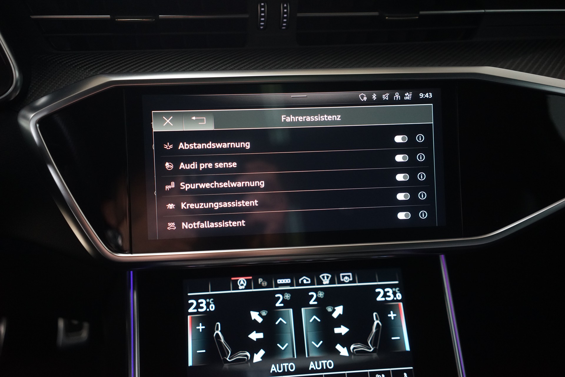 AUDI RS6 Avant 4.0 TFSI V8 quattro - 24