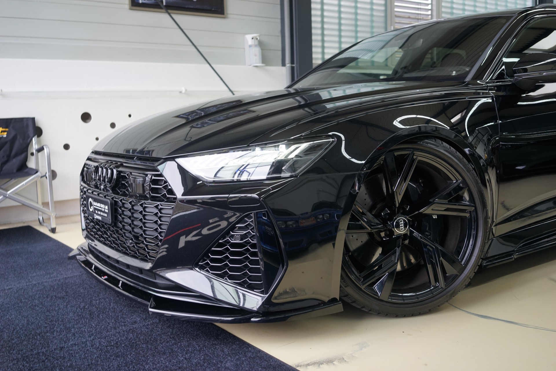 AUDI RS6 Avant 4.0 TFSI V8 quattro - 4