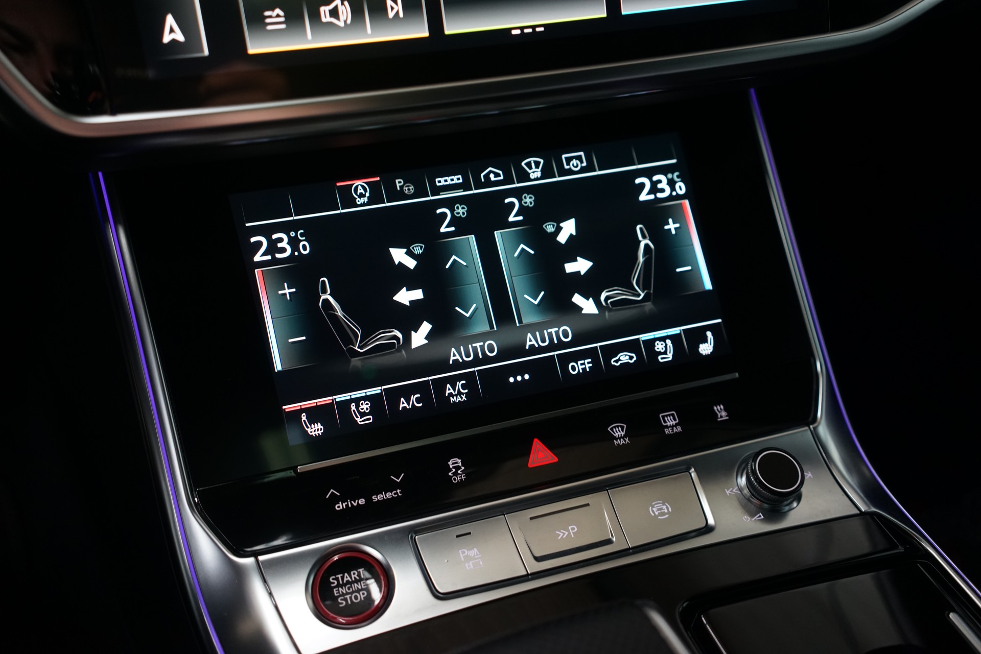 AUDI RS6 Avant 4.0 TFSI V8 quattro - 22