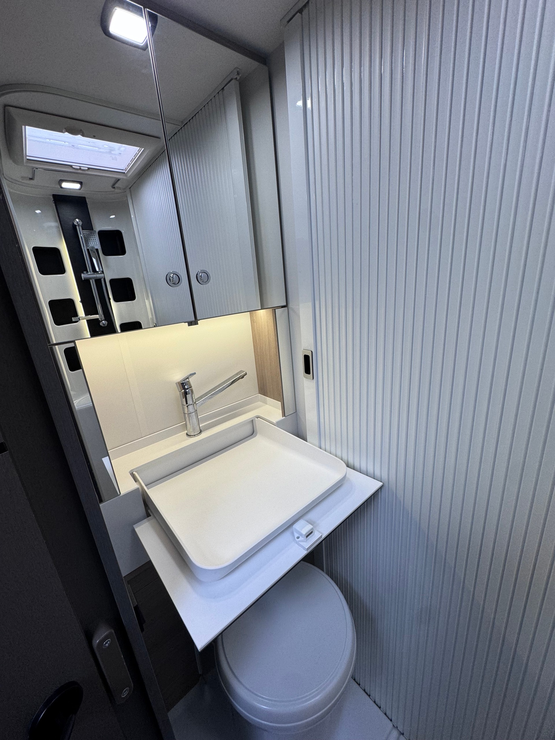 CHAUSSON Fiat X550 Exclusive Line - 11