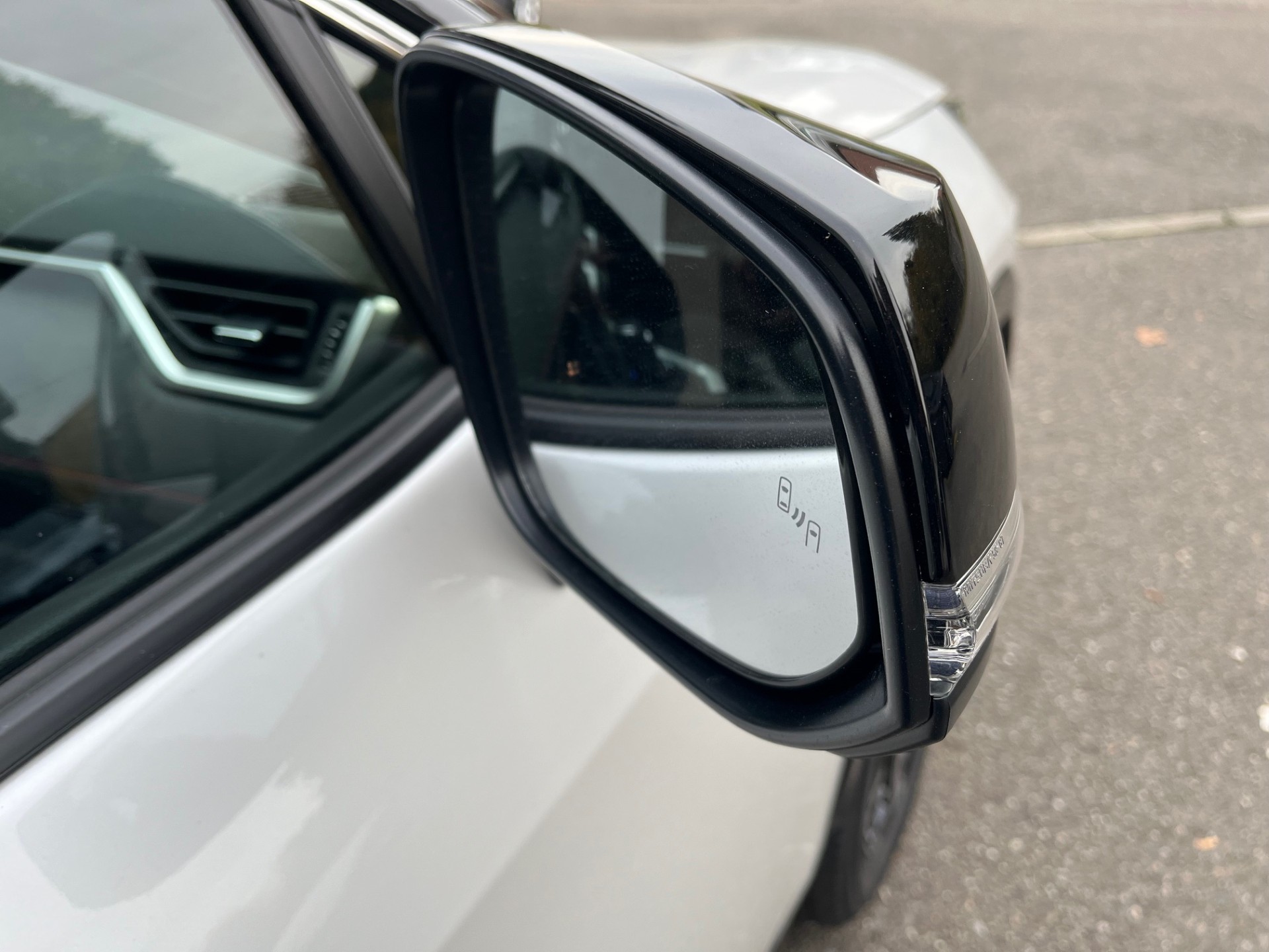 TOYOTA RAV-4 2.5 PHEV Platinum e-CVT 4WD - 20