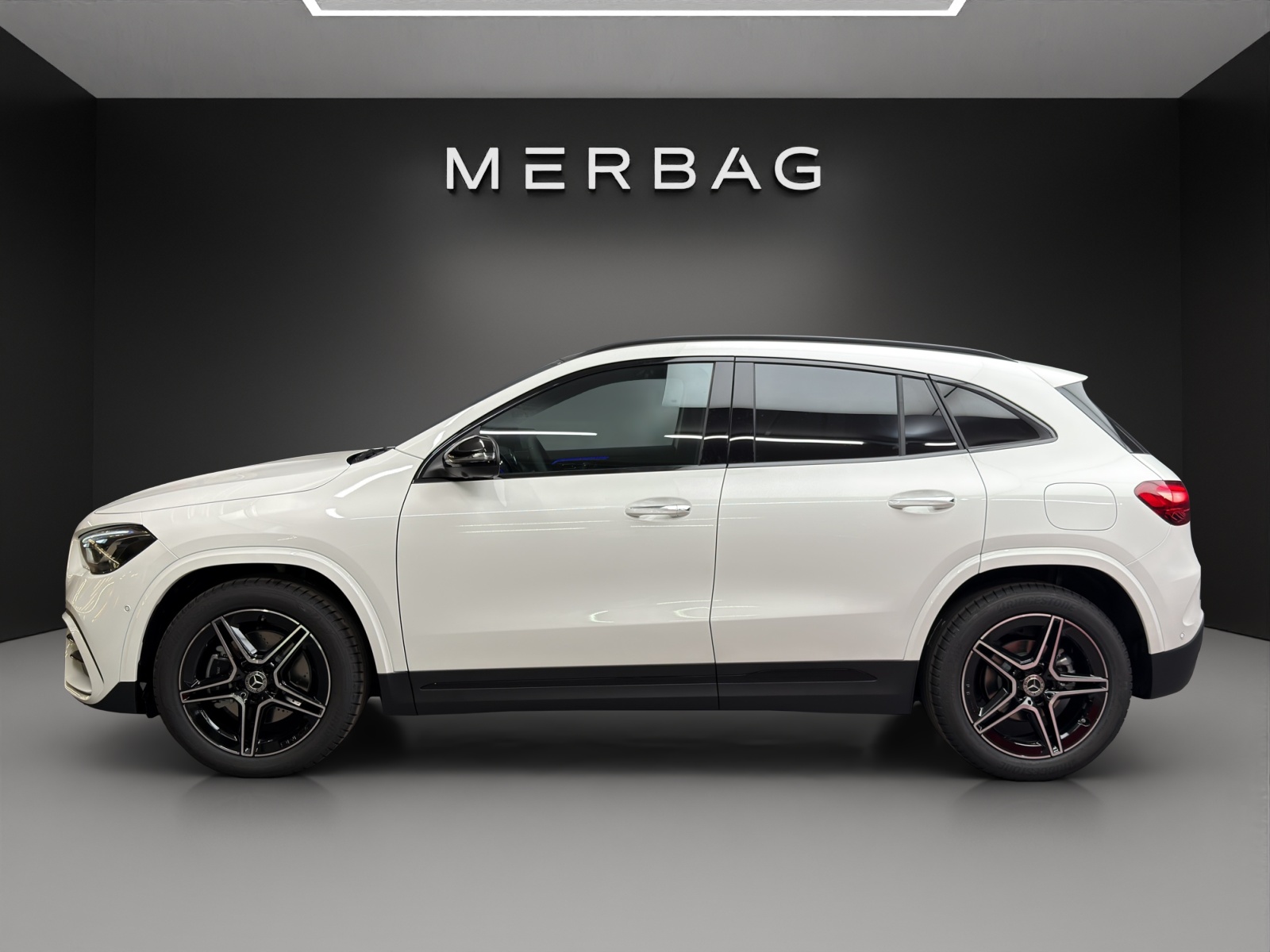 MERCEDES-BENZ GLA 200 Night Star 7G-D - 2