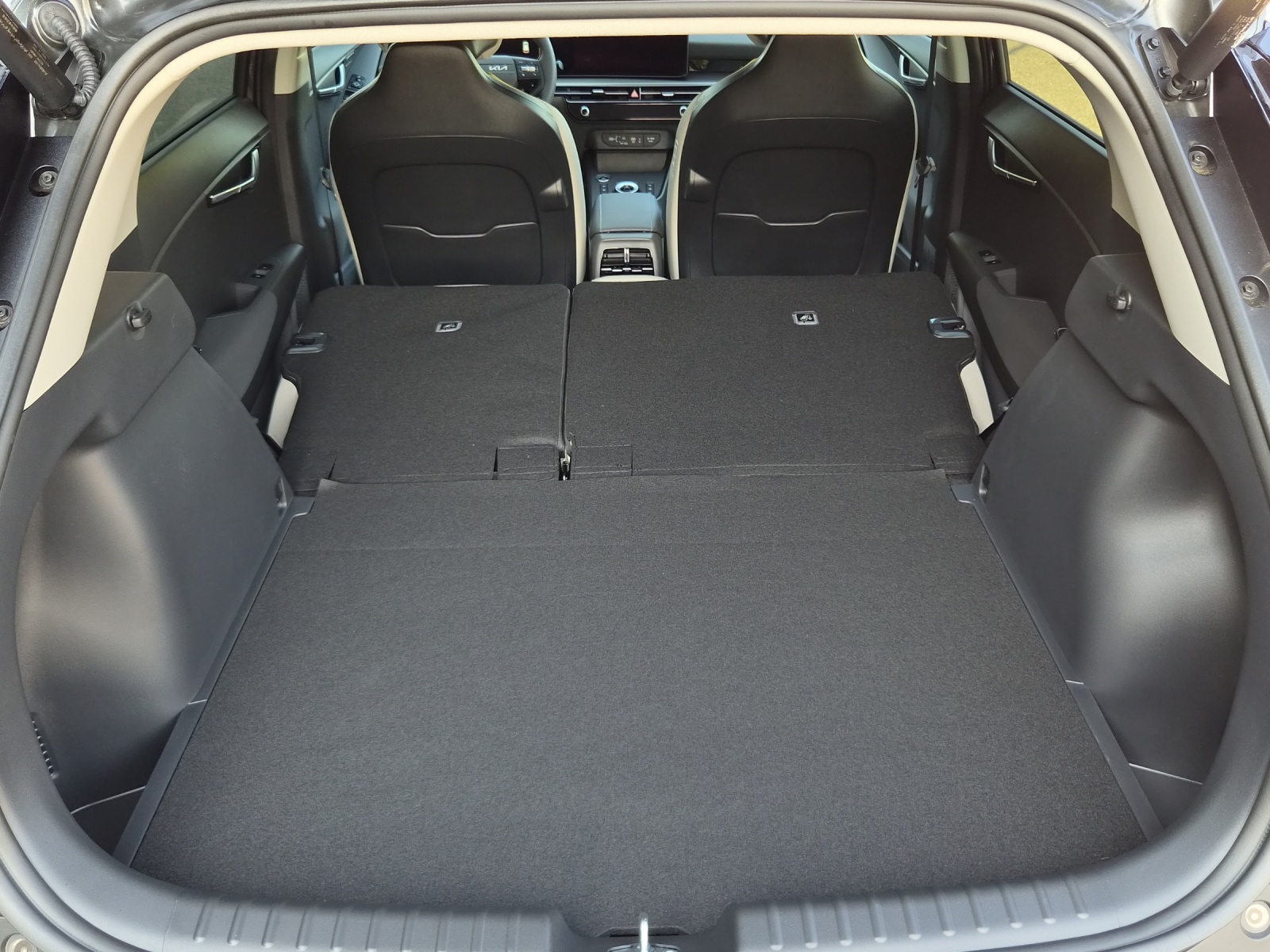 KIA Niro 1.6 GDi Hybrid Style - 10