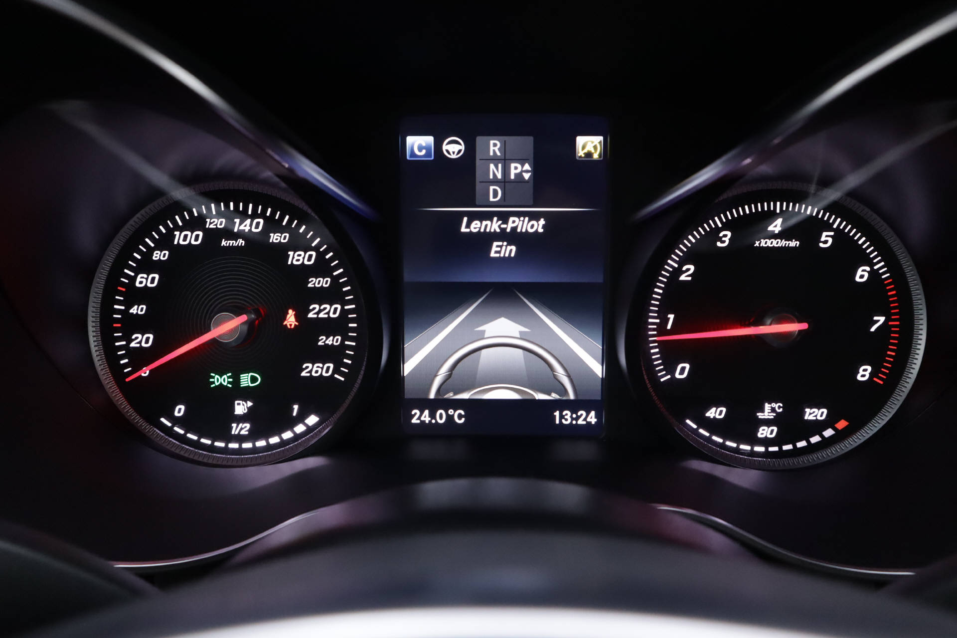 MERCEDES-BENZ C 300 AMG Line Kombi-13