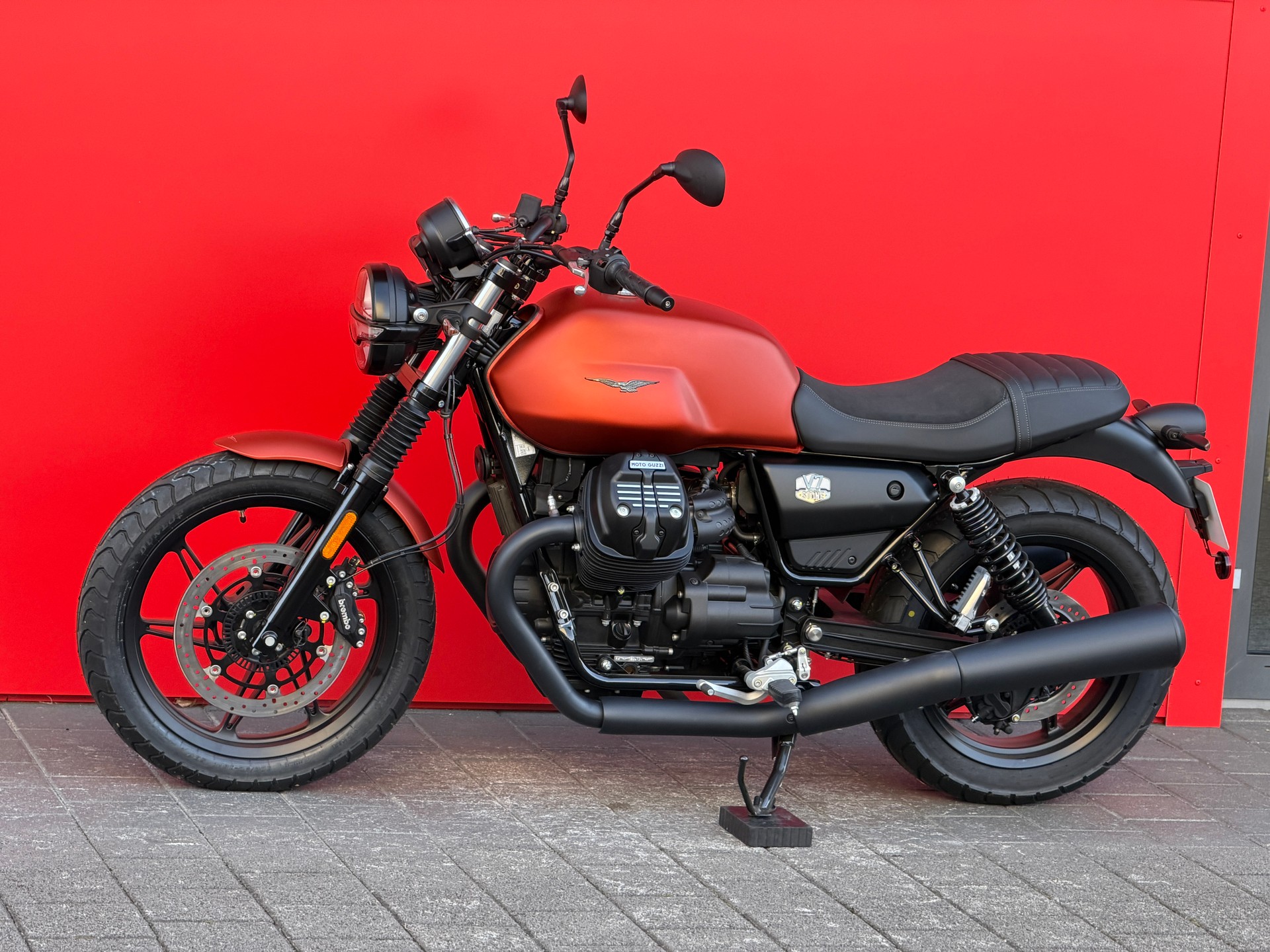 MOTO GUZZI V7 IV 850 Stone (35kW) - 8