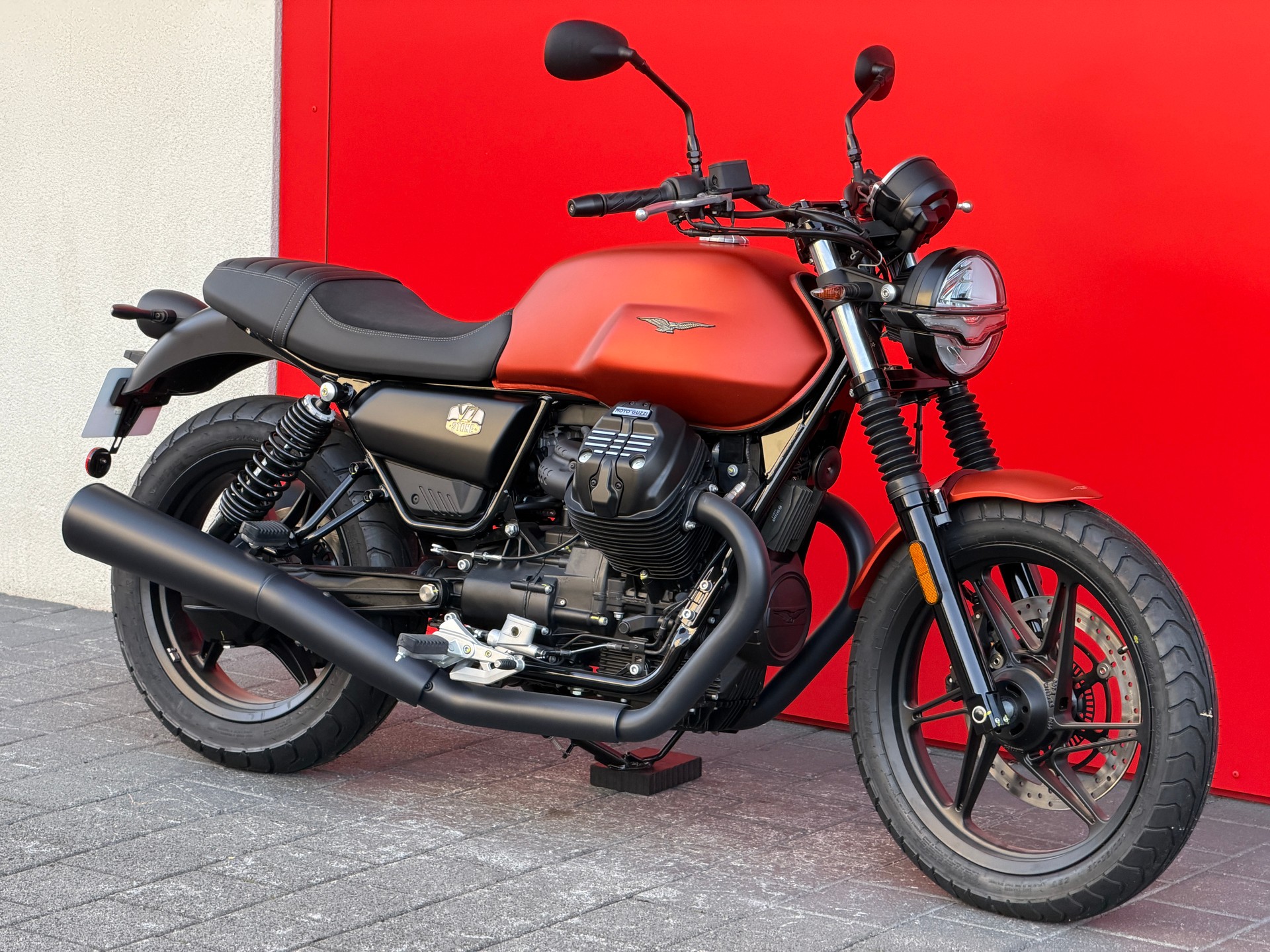 MOTO GUZZI V7 IV 850 Stone (35kW) - 12