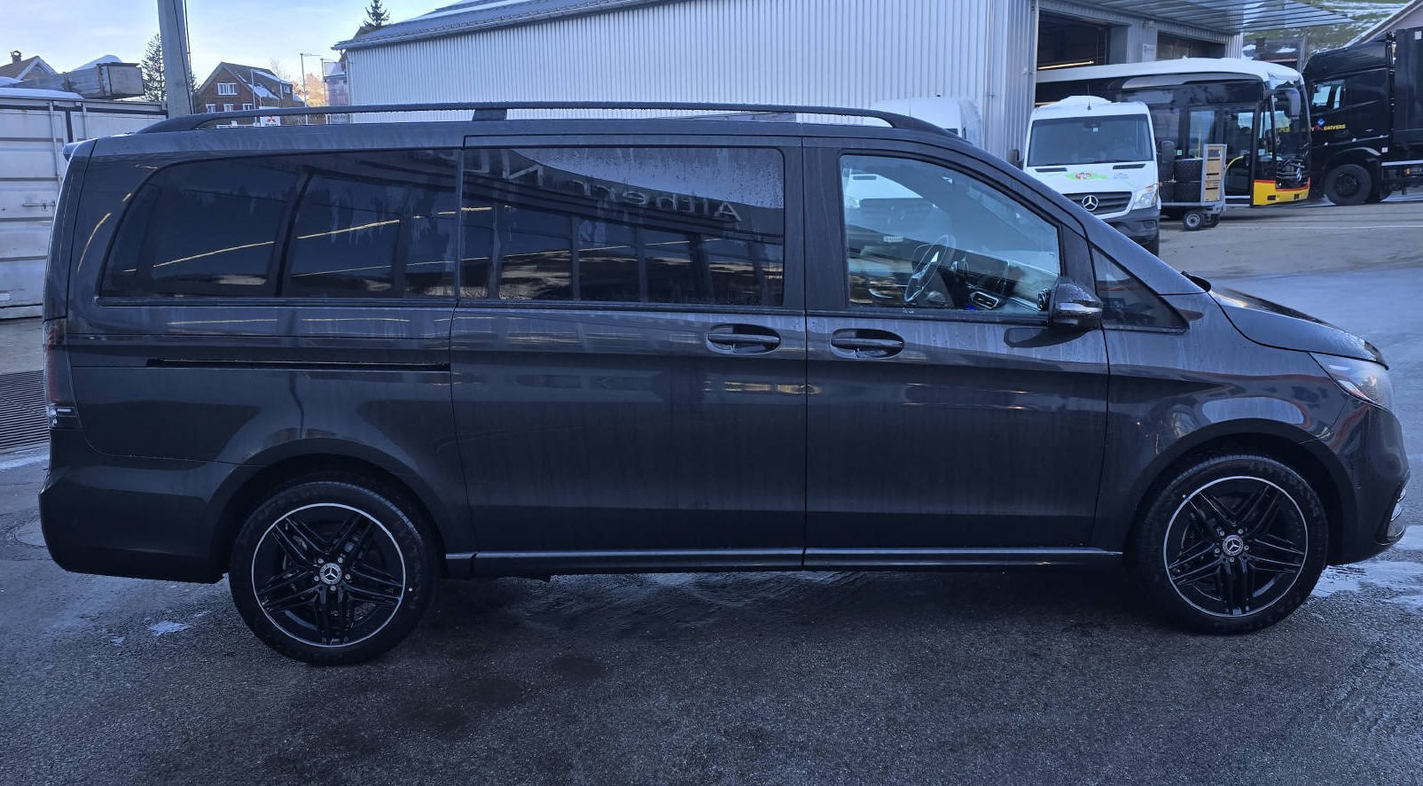 MERCEDES-BENZ V 300d Swiss Edition L 4x4 - 8