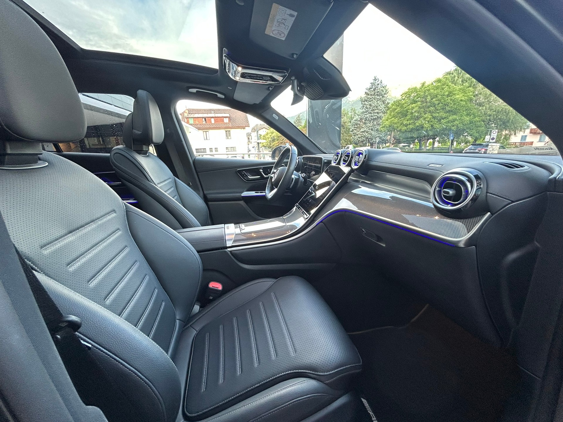 MERCEDES-BENZ GLC 300 4Matic 9G-Tronic - 13