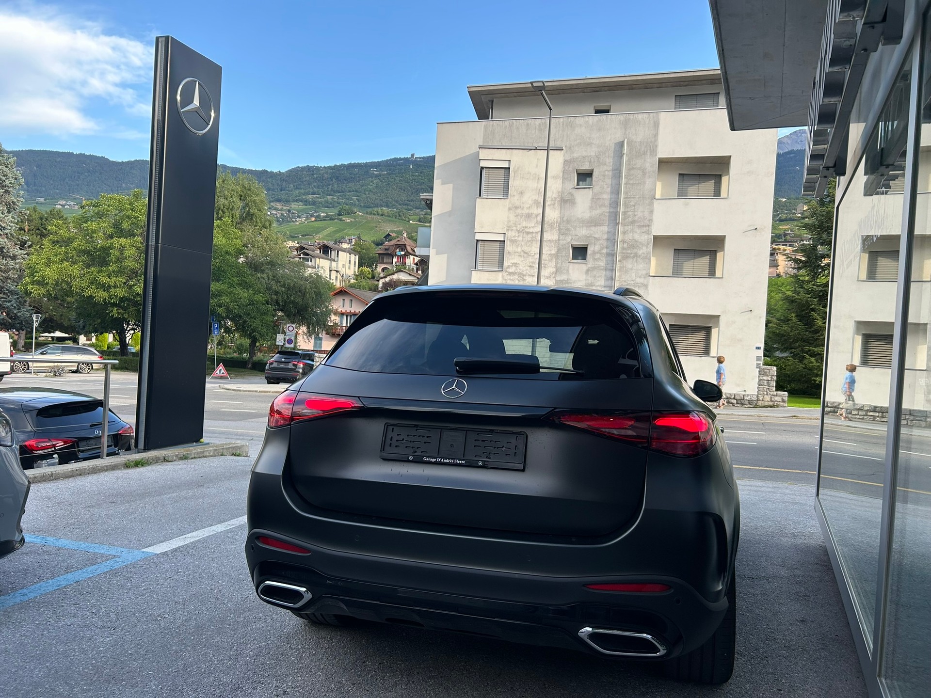 MERCEDES-BENZ GLC 300 4Matic 9G-Tronic - 6