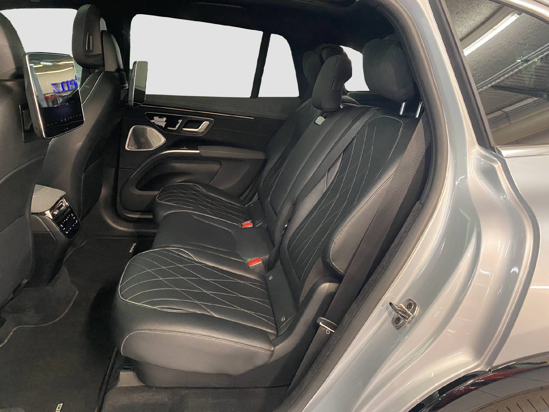 MERCEDES-BENZ EQS 580 AMG Line 4MATIC - 13