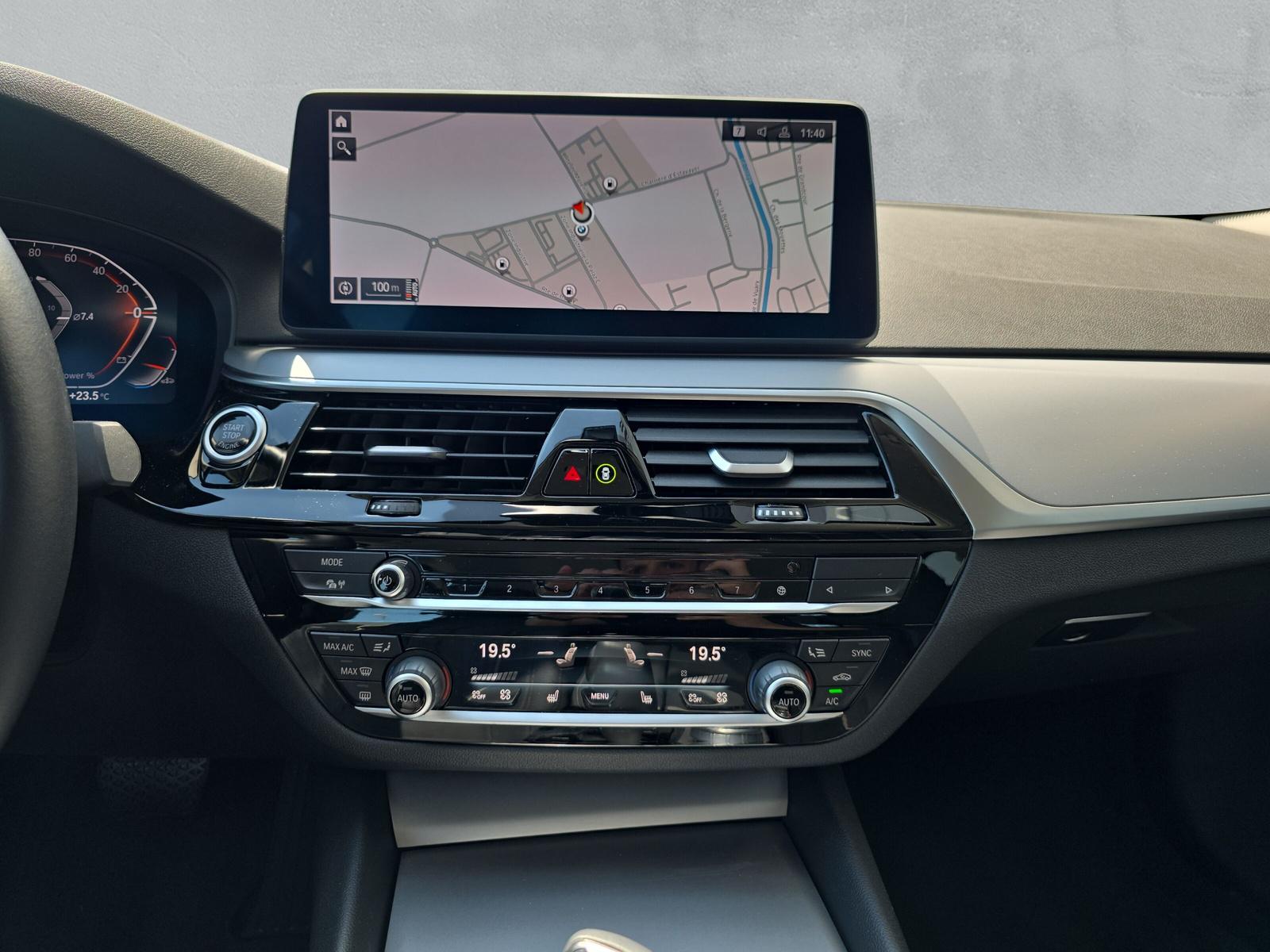BMW 530i xDrive G30 (CH) - 19