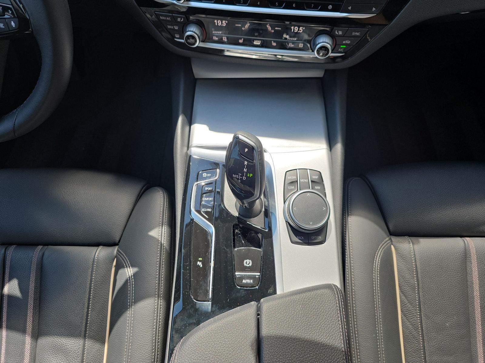 BMW 530i xDrive G30 (CH) - 26