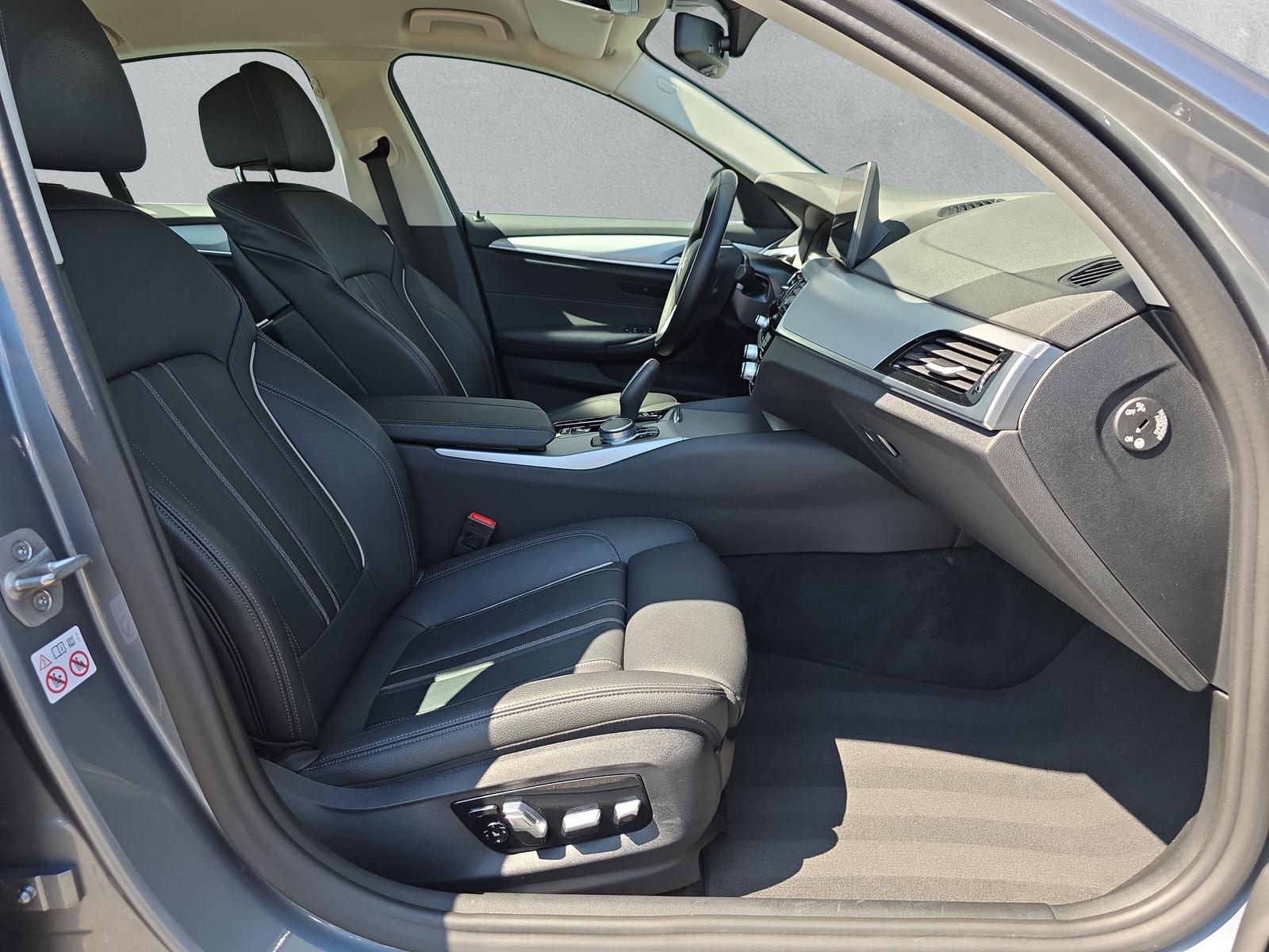 BMW 530i xDrive G30 (CH) - 13