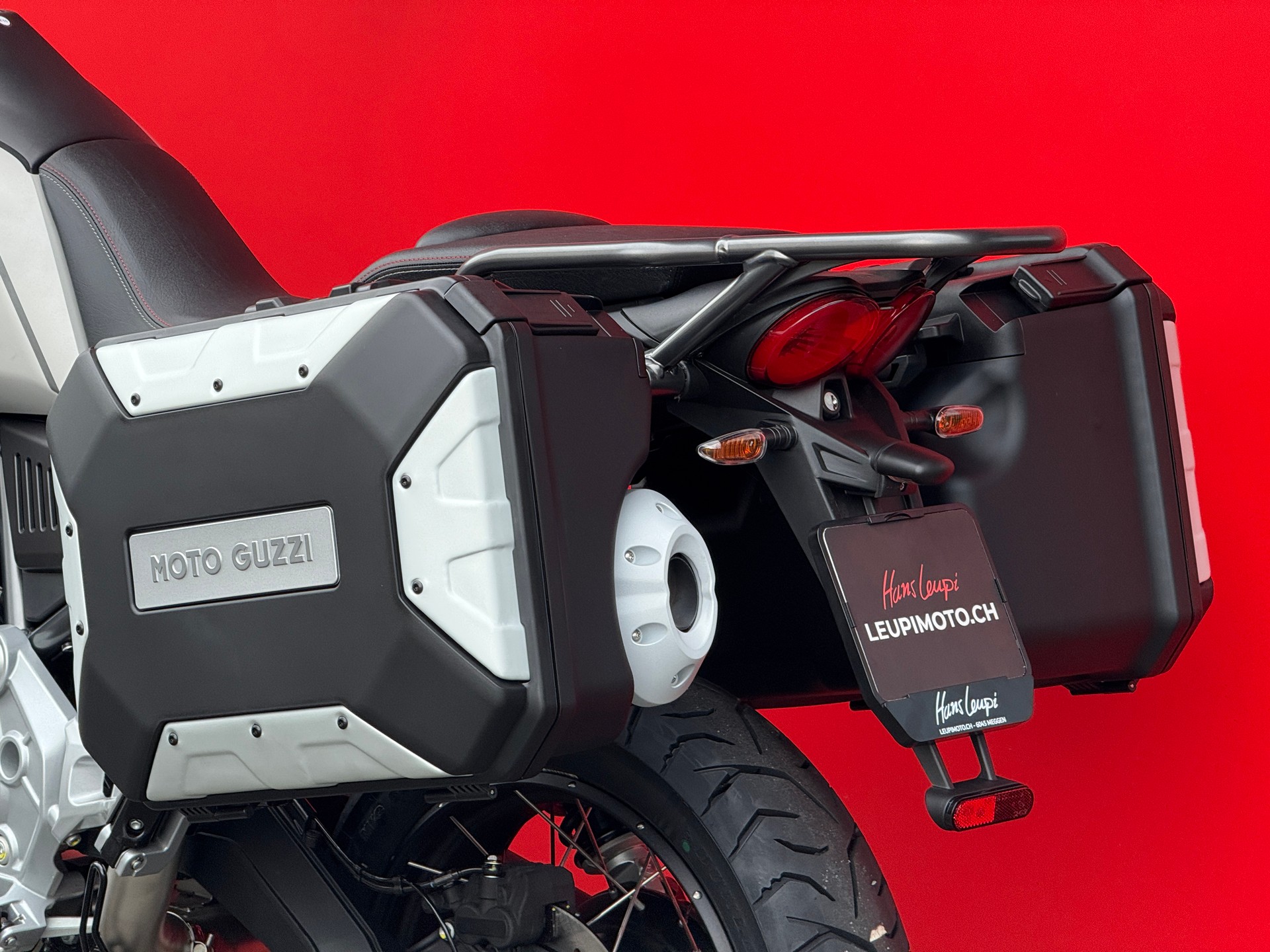 MOTO GUZZI V85 TT Travel Pack (35kW) - 15