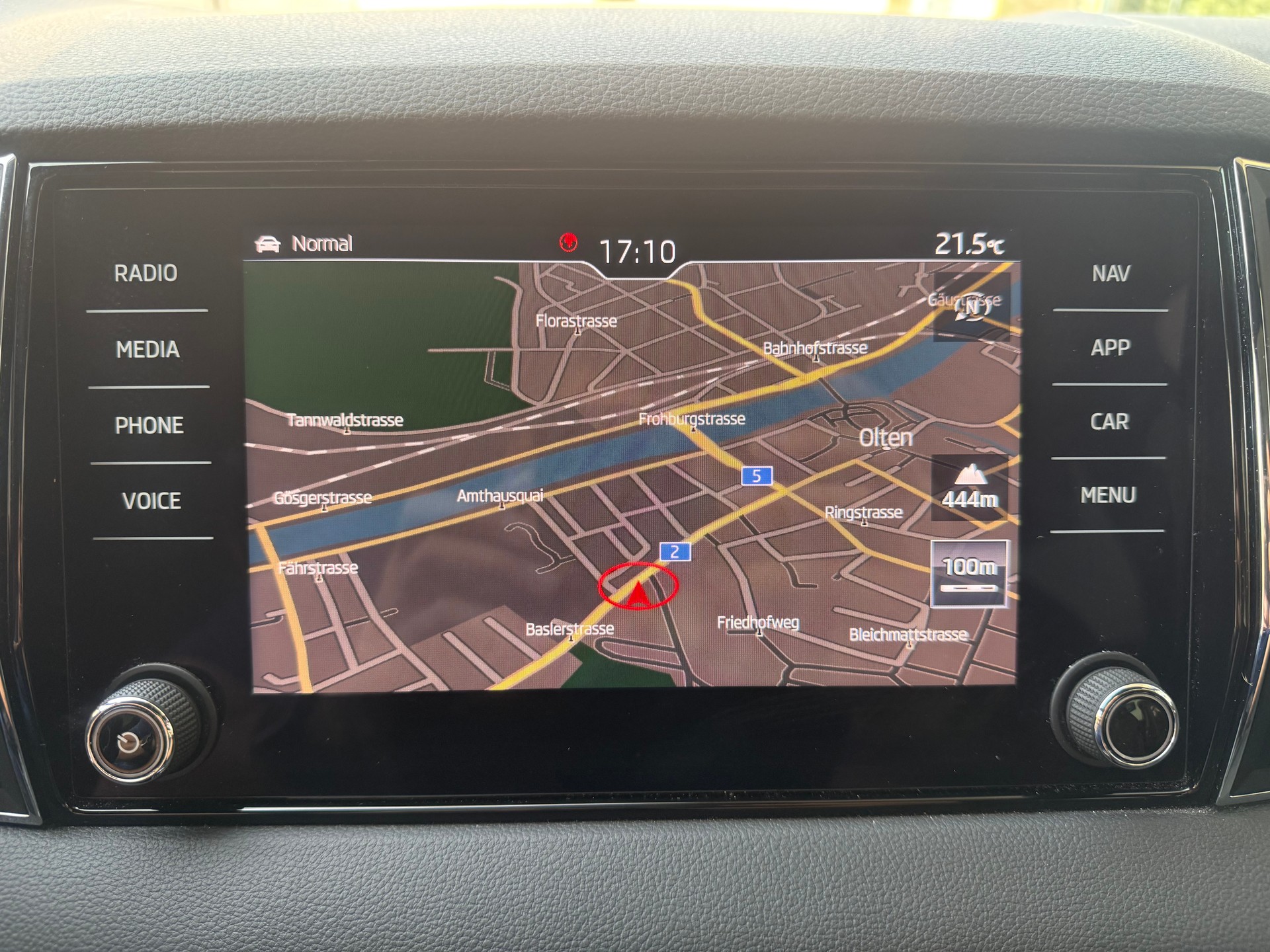 SKODA Karoq 1.5 TSI ACT SportLine DSG - 14