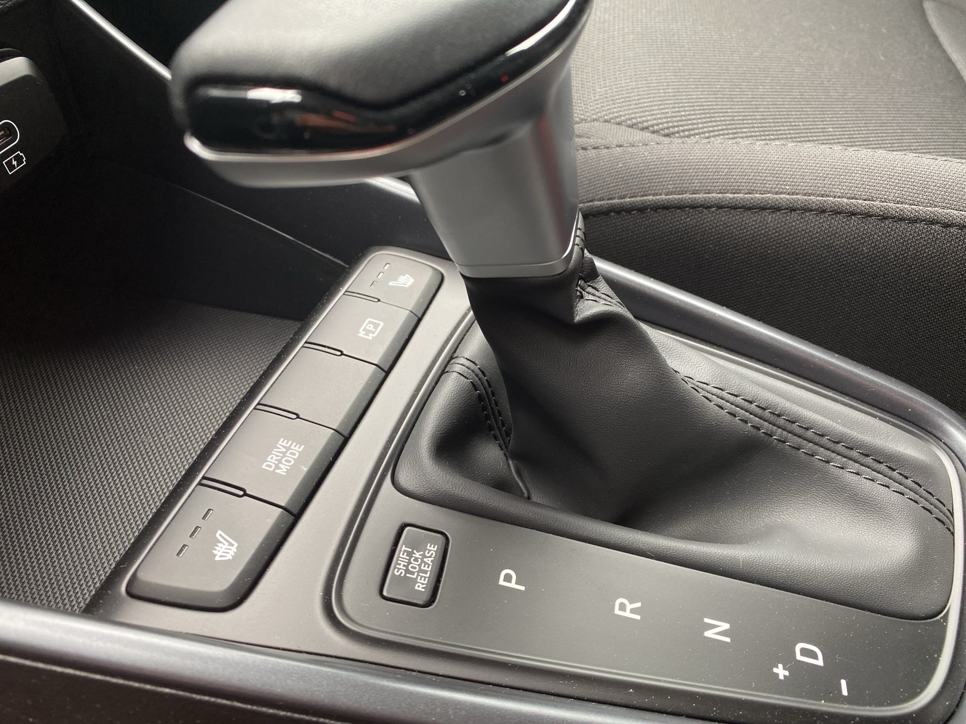 HYUNDAI i20 1.0 T-GDi Comfort DCT - 14