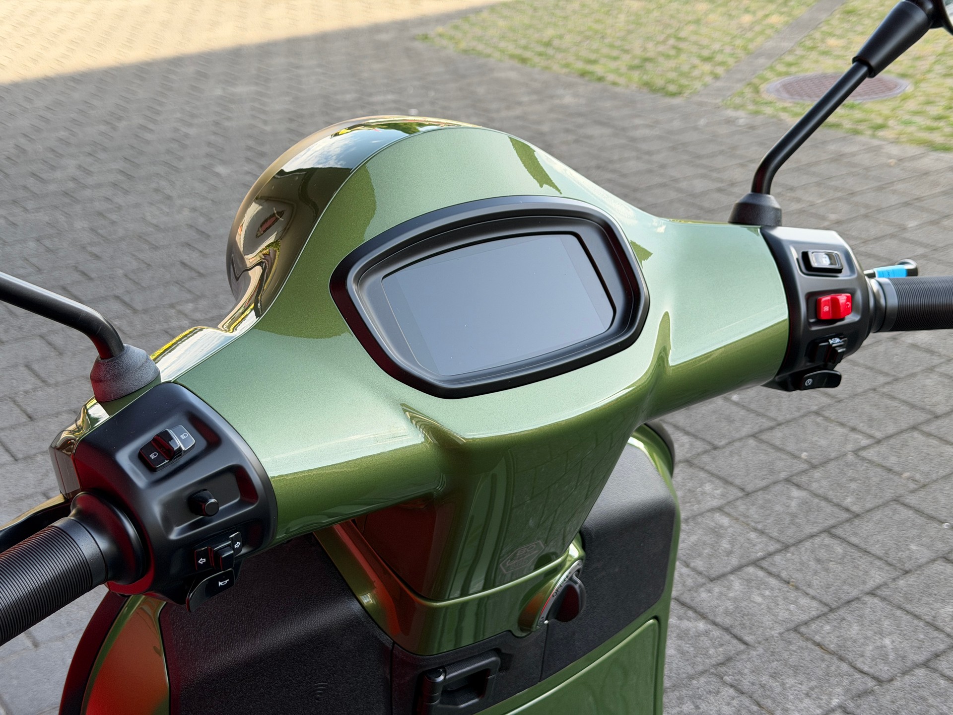 PIAGGIO Vespa GTS 125 Super Sport RST Euro 5+ - 5