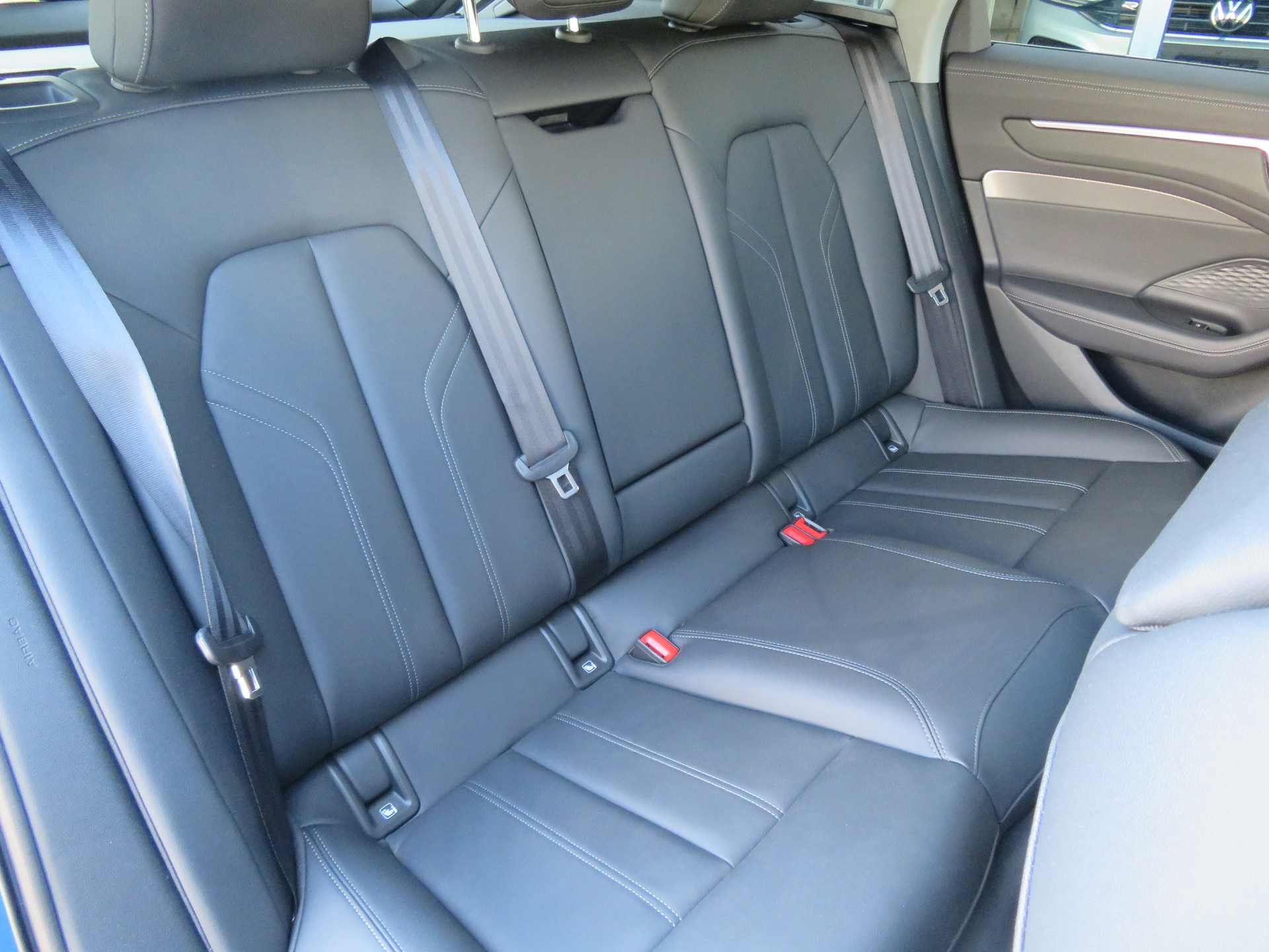 AUDI A6 Avant TFSI quattro "S-Line" S tronic - 14