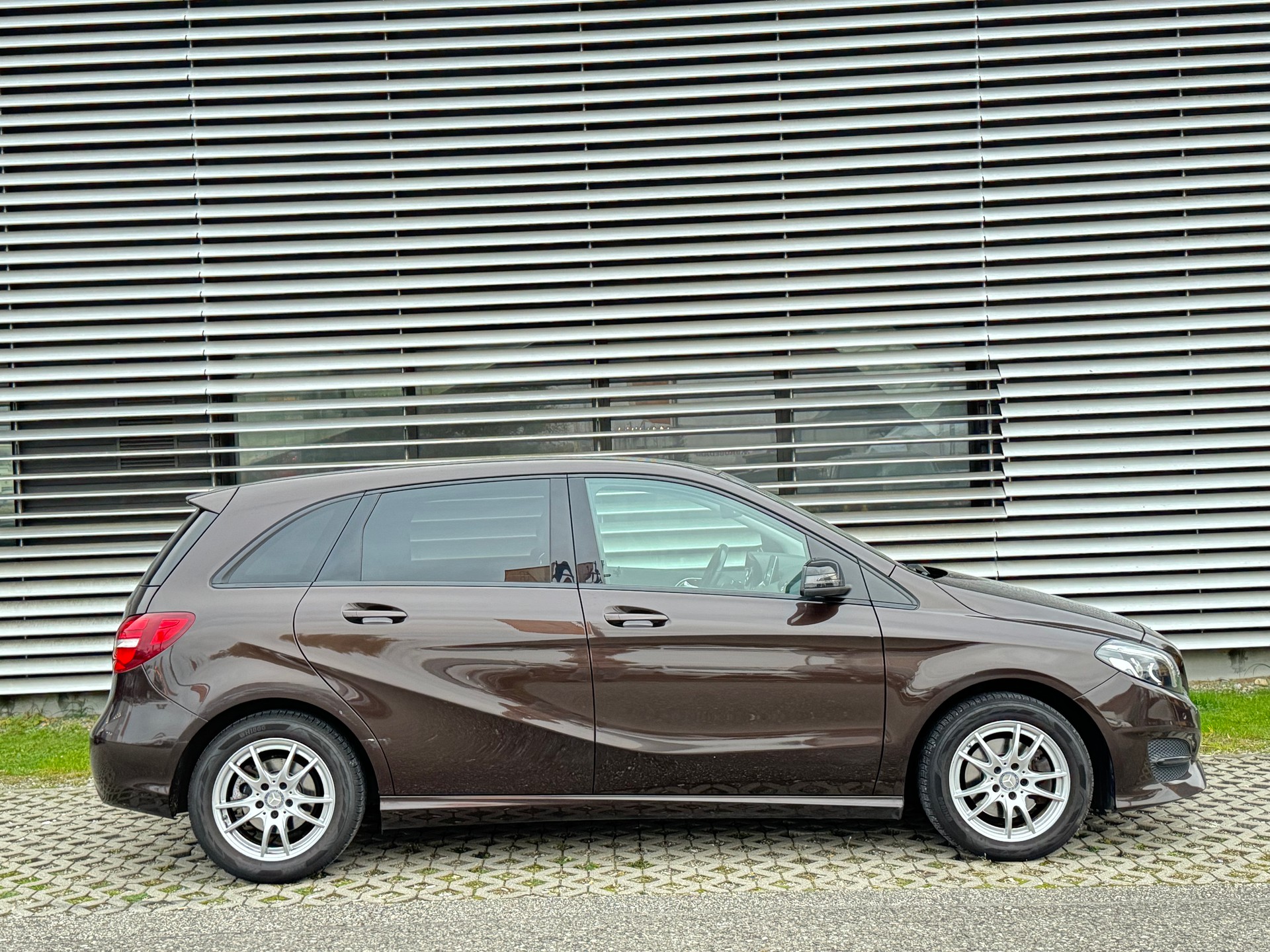 MERCEDES-BENZ B 200 CDI Urban 7G-DCT - 7