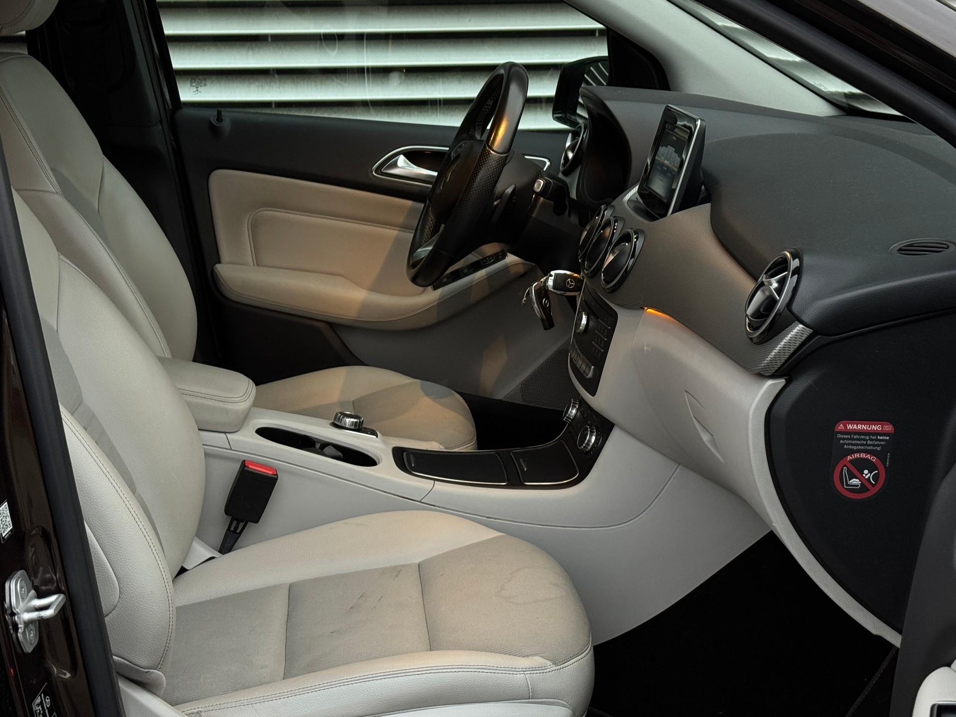 MERCEDES-BENZ B 200 CDI Urban 7G-DCT - 9