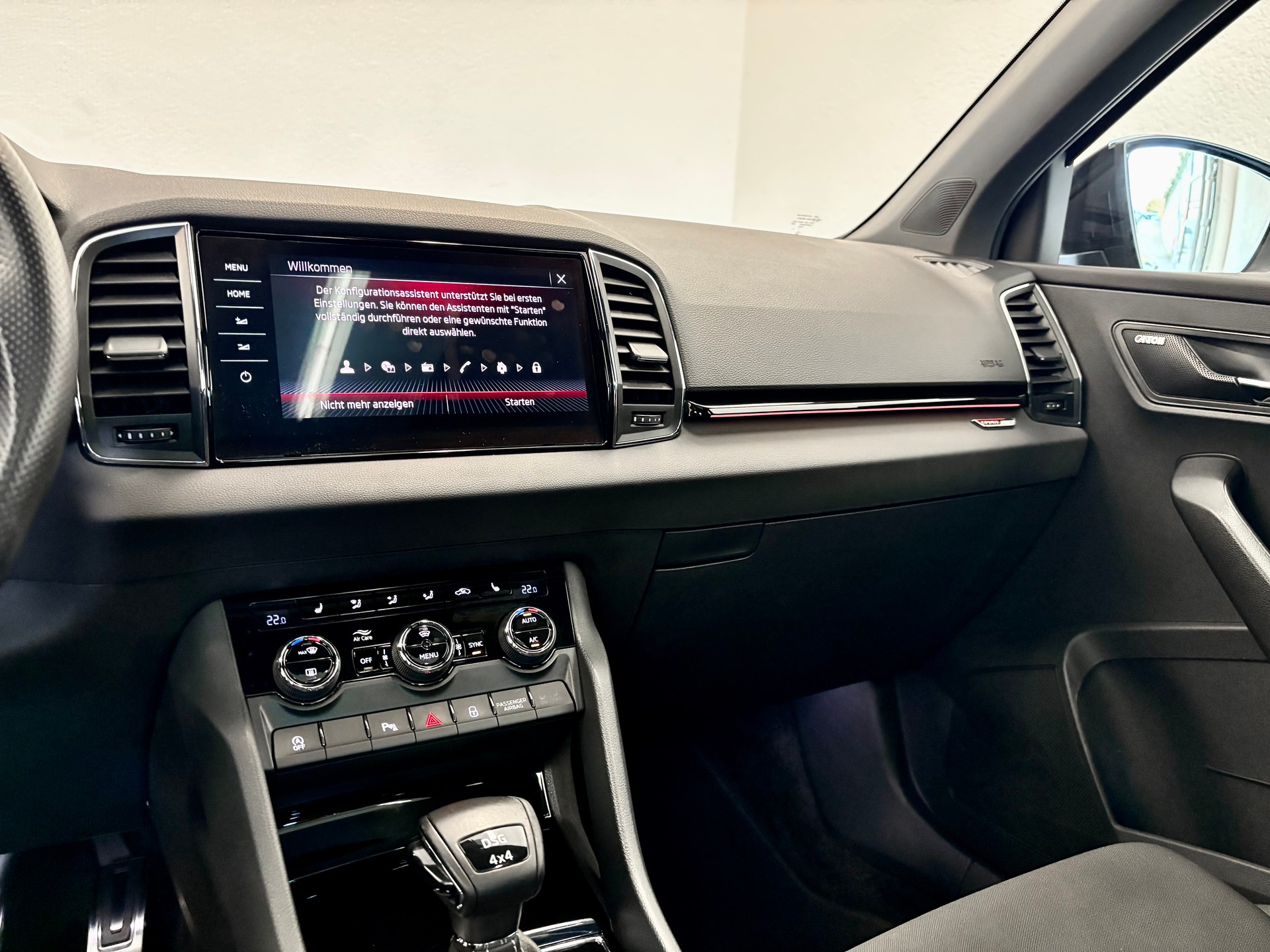 SKODA Karoq 2.0 TSI SportLine 4x4 DSG - 16