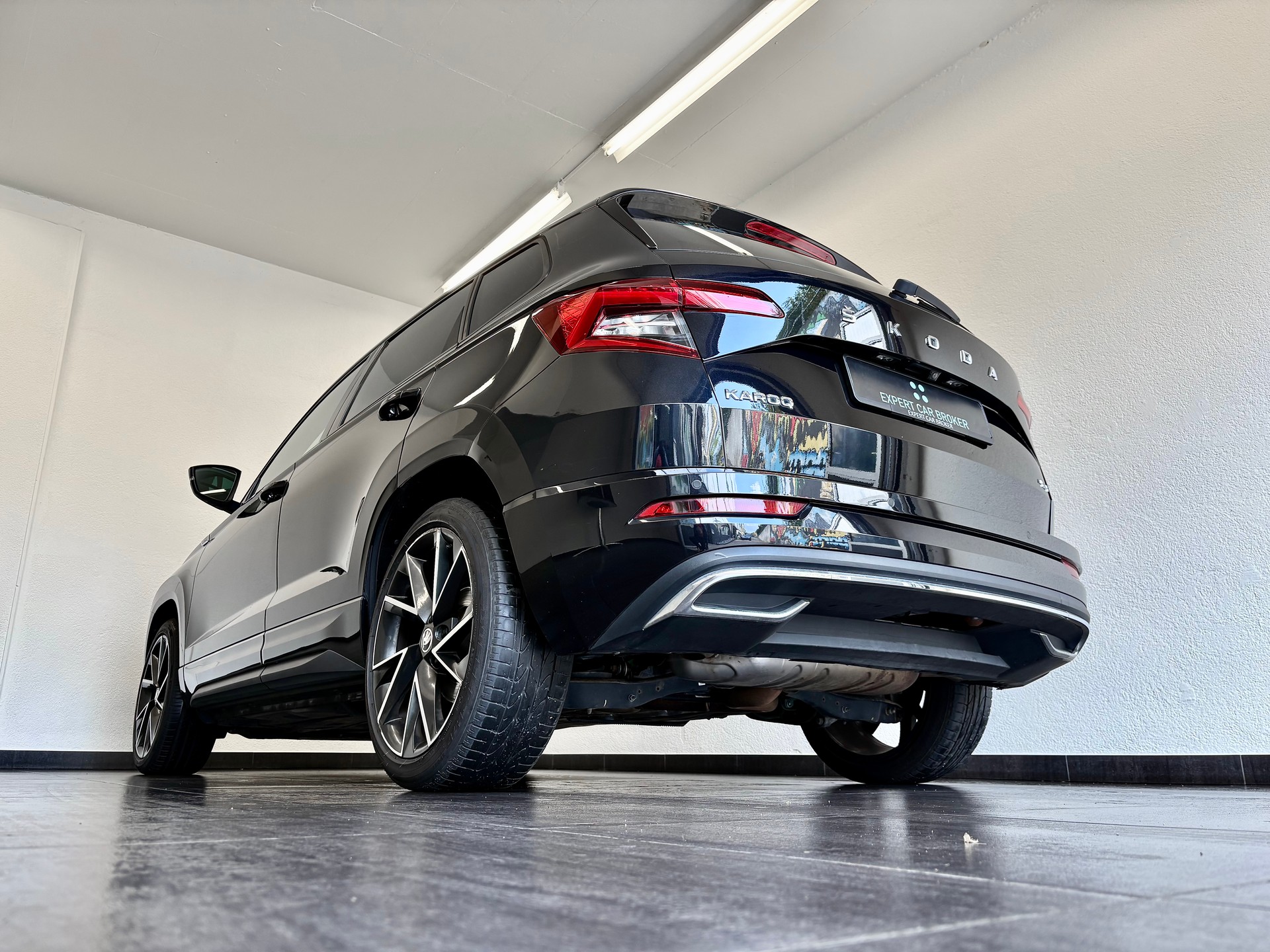 SKODA Karoq 2.0 TSI SportLine 4x4 DSG - 27