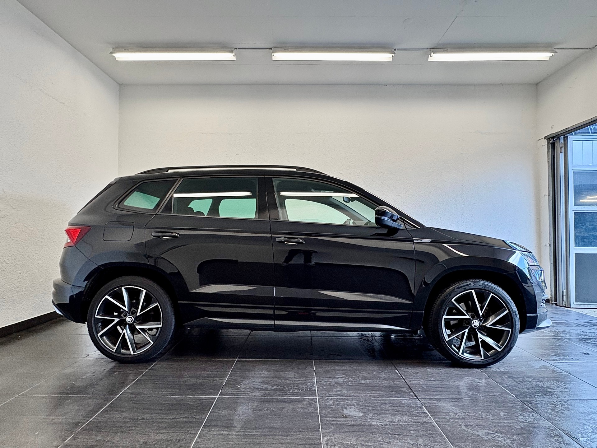 SKODA Karoq 2.0 TSI SportLine 4x4 DSG - 22