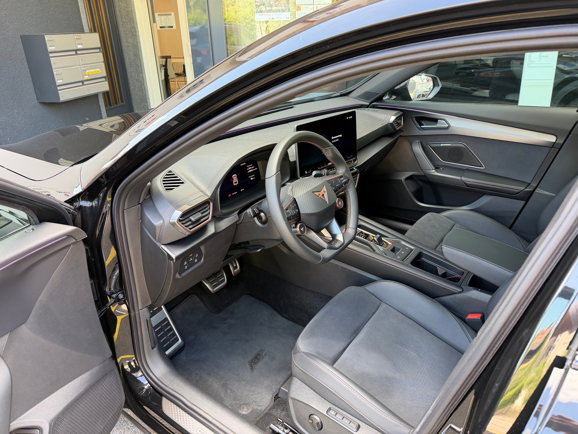 CUPRA Formentor 1.5 e-HYBRID pHEV Black Symphony DSG - 13