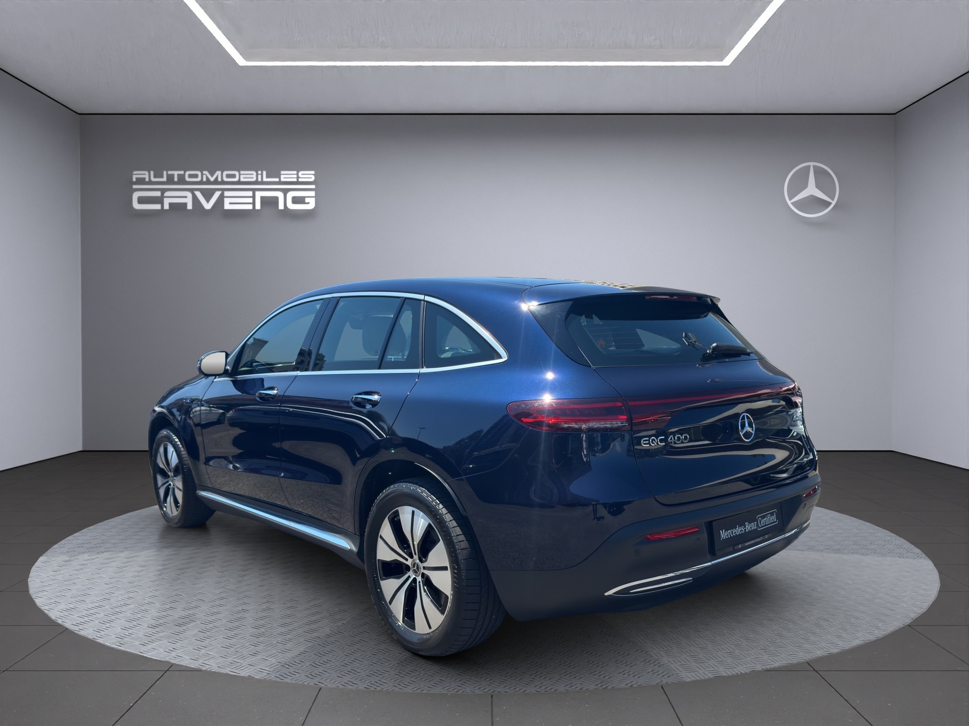 MERCEDES-BENZ EQC 400 4Matic - 3