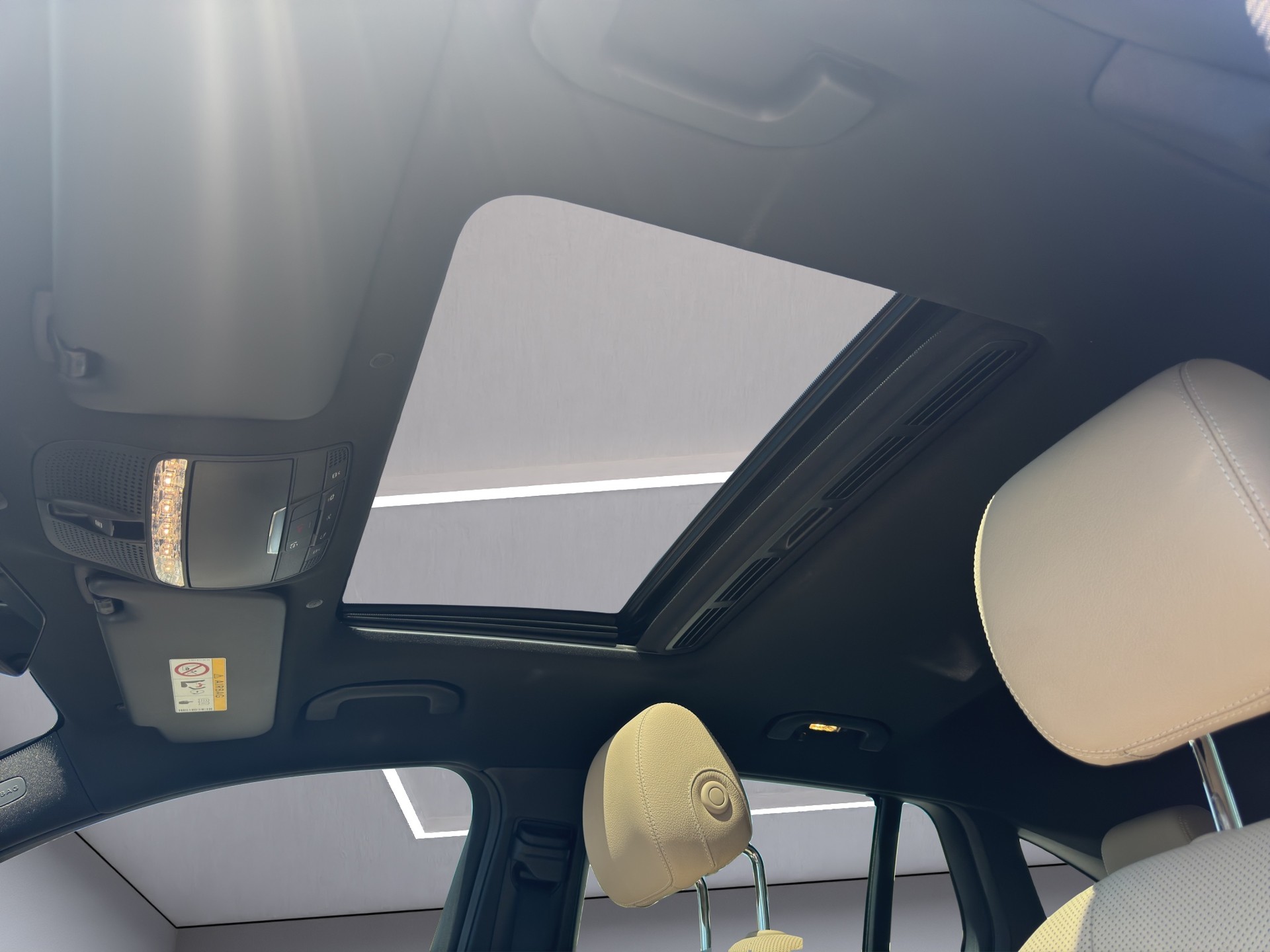 MERCEDES-BENZ EQC 400 4Matic - 19