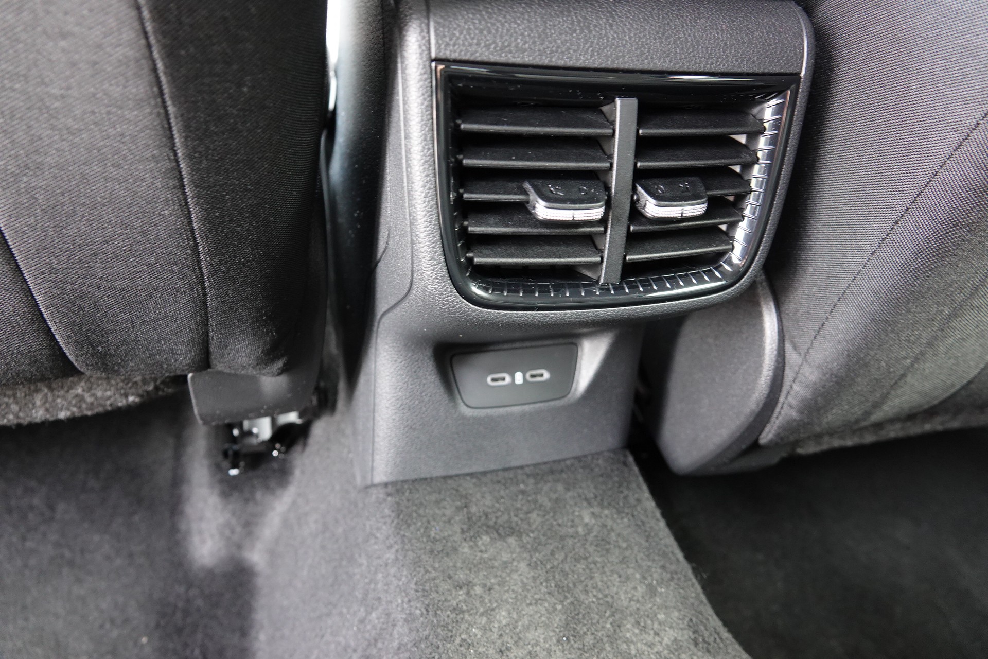 SKODA Fabia 1.0 TSI Selection - 17