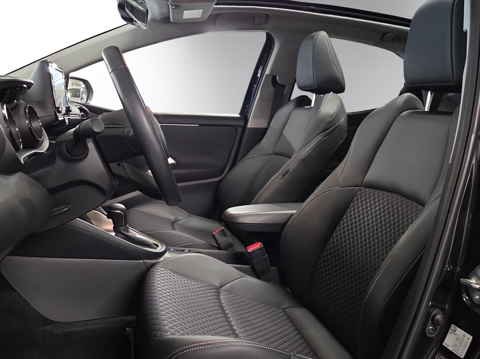 MAZDA 2 Hybrid Select - 9