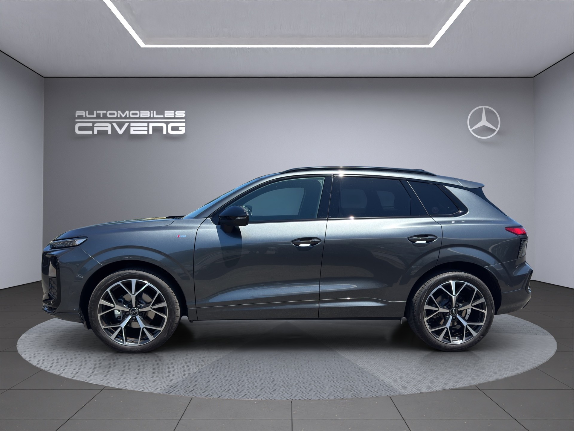 AUDI Q3 SUV 110 kW TFSI S Line S tronic - 2