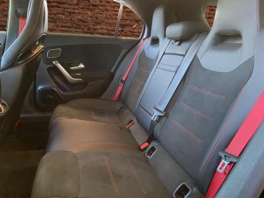 MERCEDES-BENZ A AMG 45 S 4Matic 8G-DCT - 14