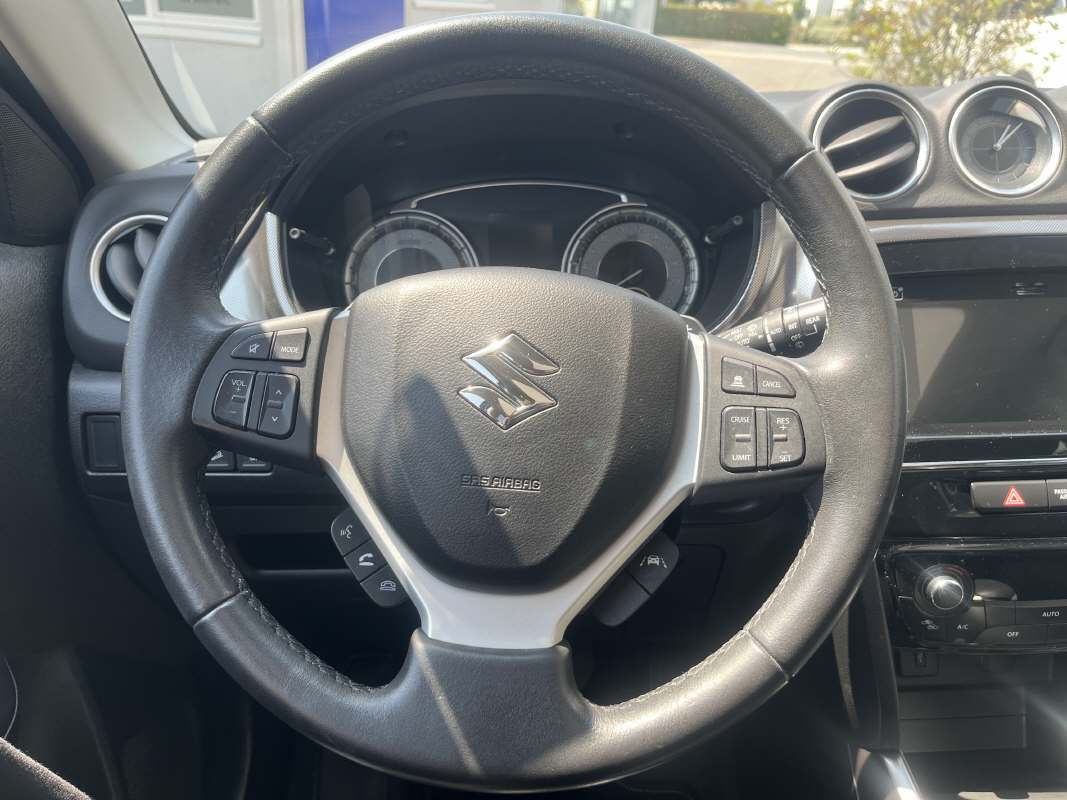 SUZUKI Vitara 1.4 T Compact Top 4x4 - 7