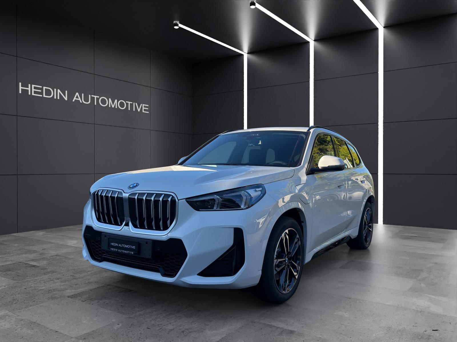 BMW X1 30e xDrive SUV / Geländewagen