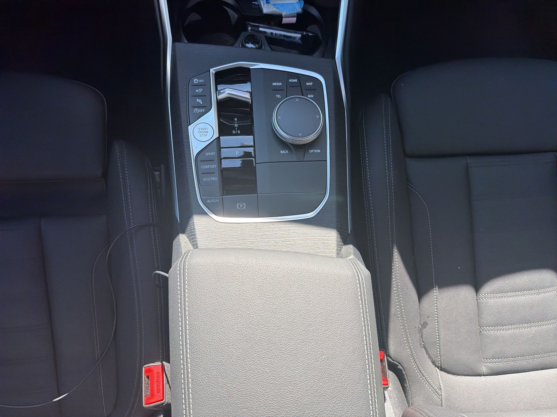 BMW 330i Touring xDrive Steptronic M Sport Pro - 11