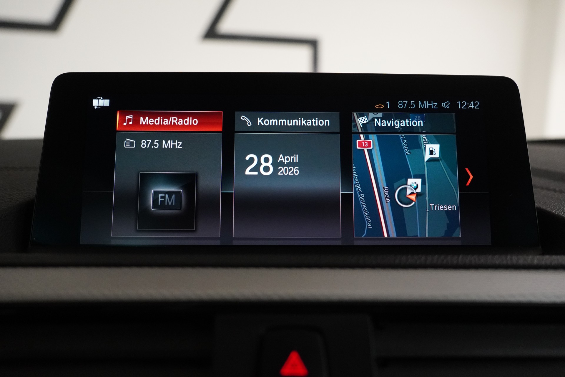 BMW BMW 220i M Sport Cabrio - 29