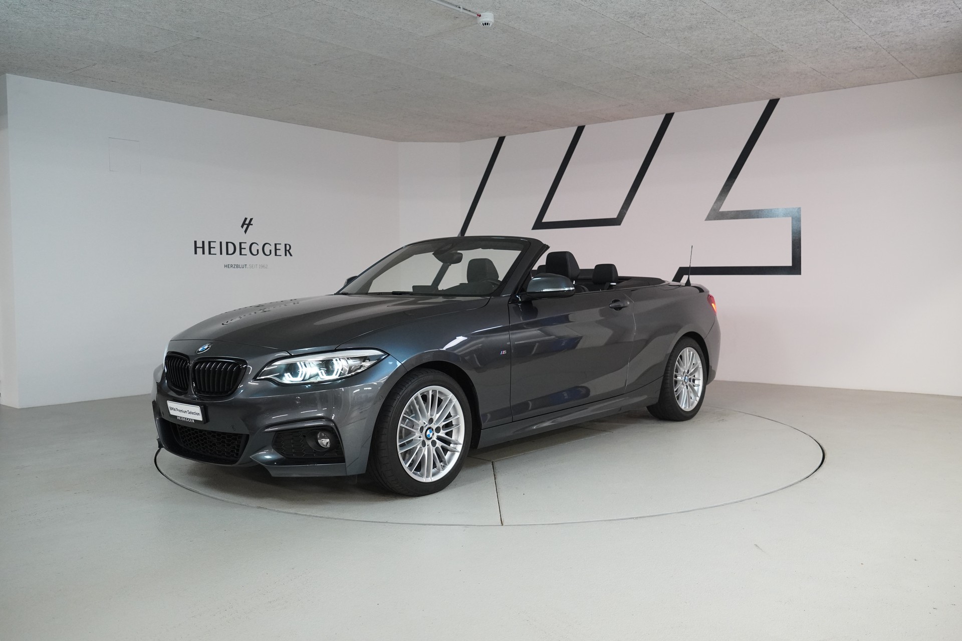 BMW BMW 220i M Sport Cabrio - 9