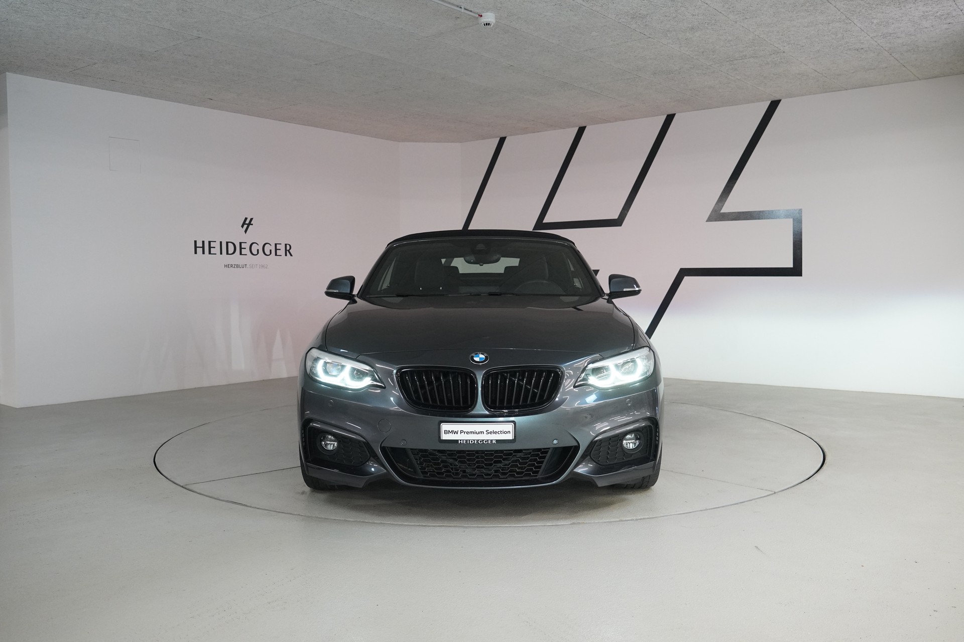 BMW BMW 220i M Sport Cabrio - 2